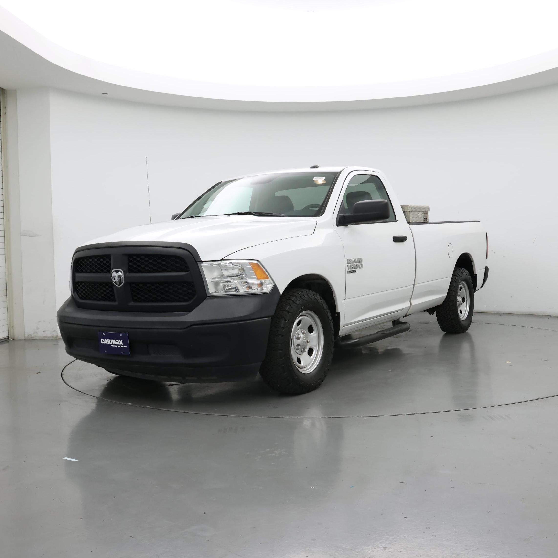 Thumbnail: 2021 RAM 1500 Classic - 4