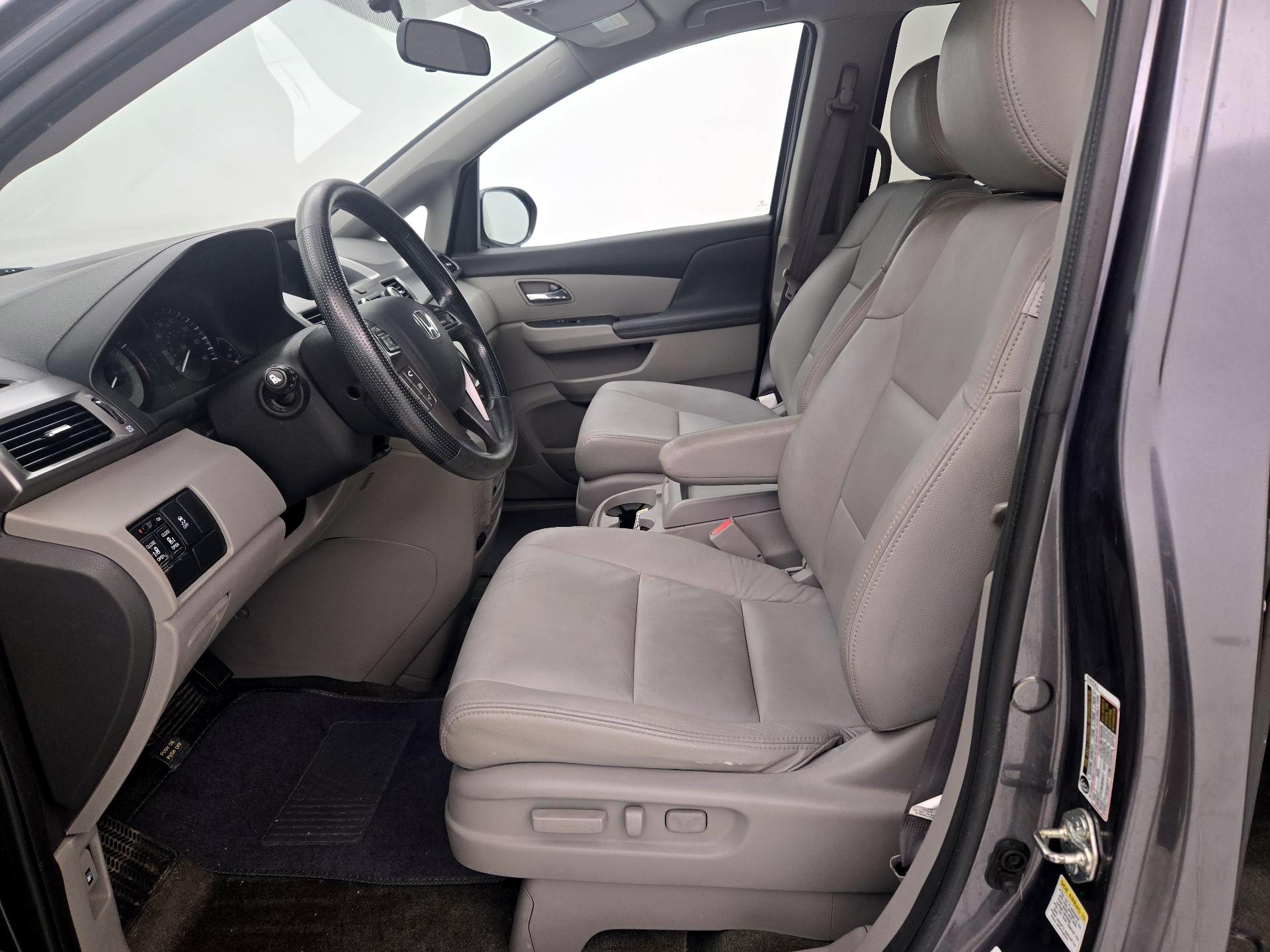 Thumbnail: 2017 Honda Odyssey - 11