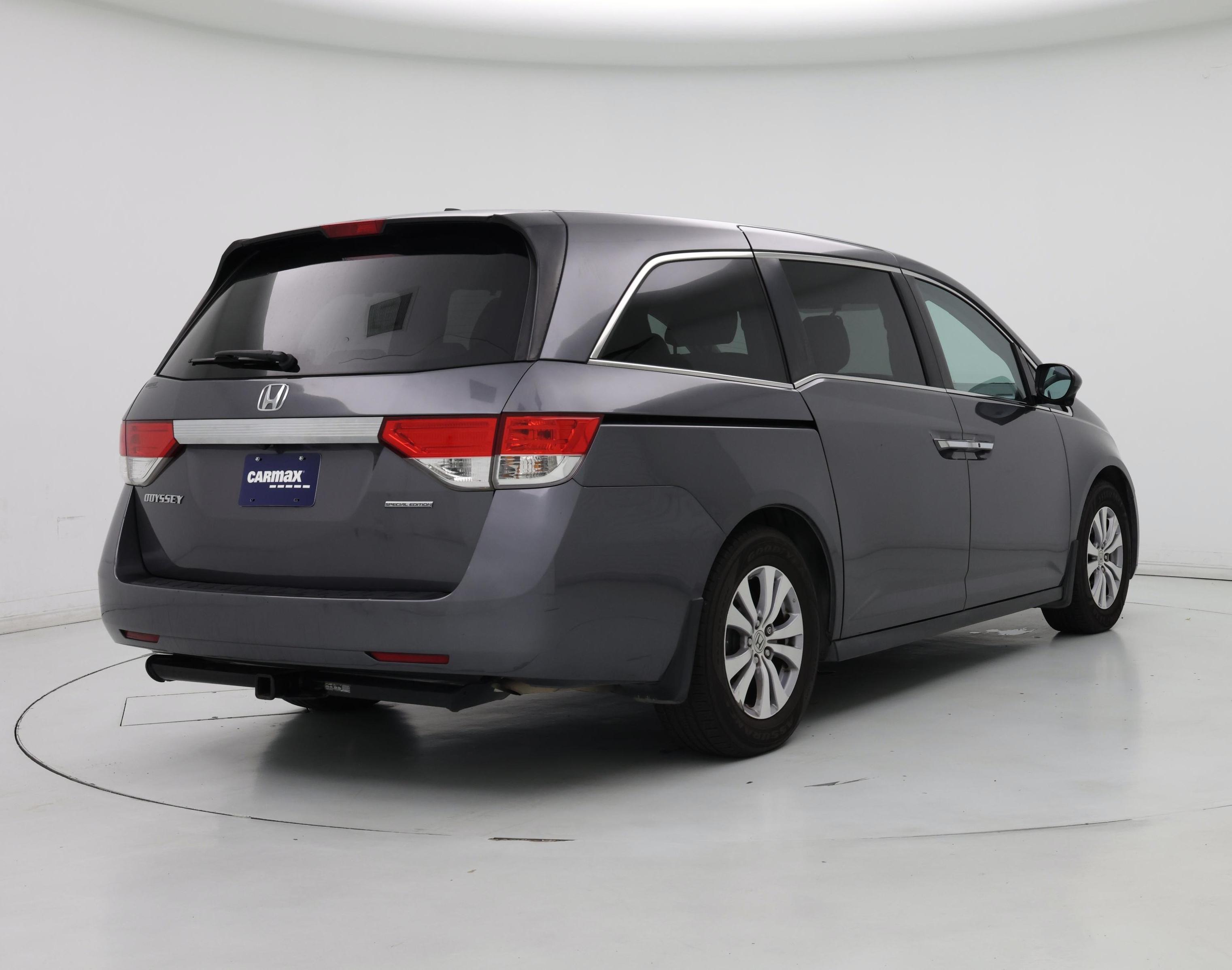 Thumbnail: 2017 Honda Odyssey - 8