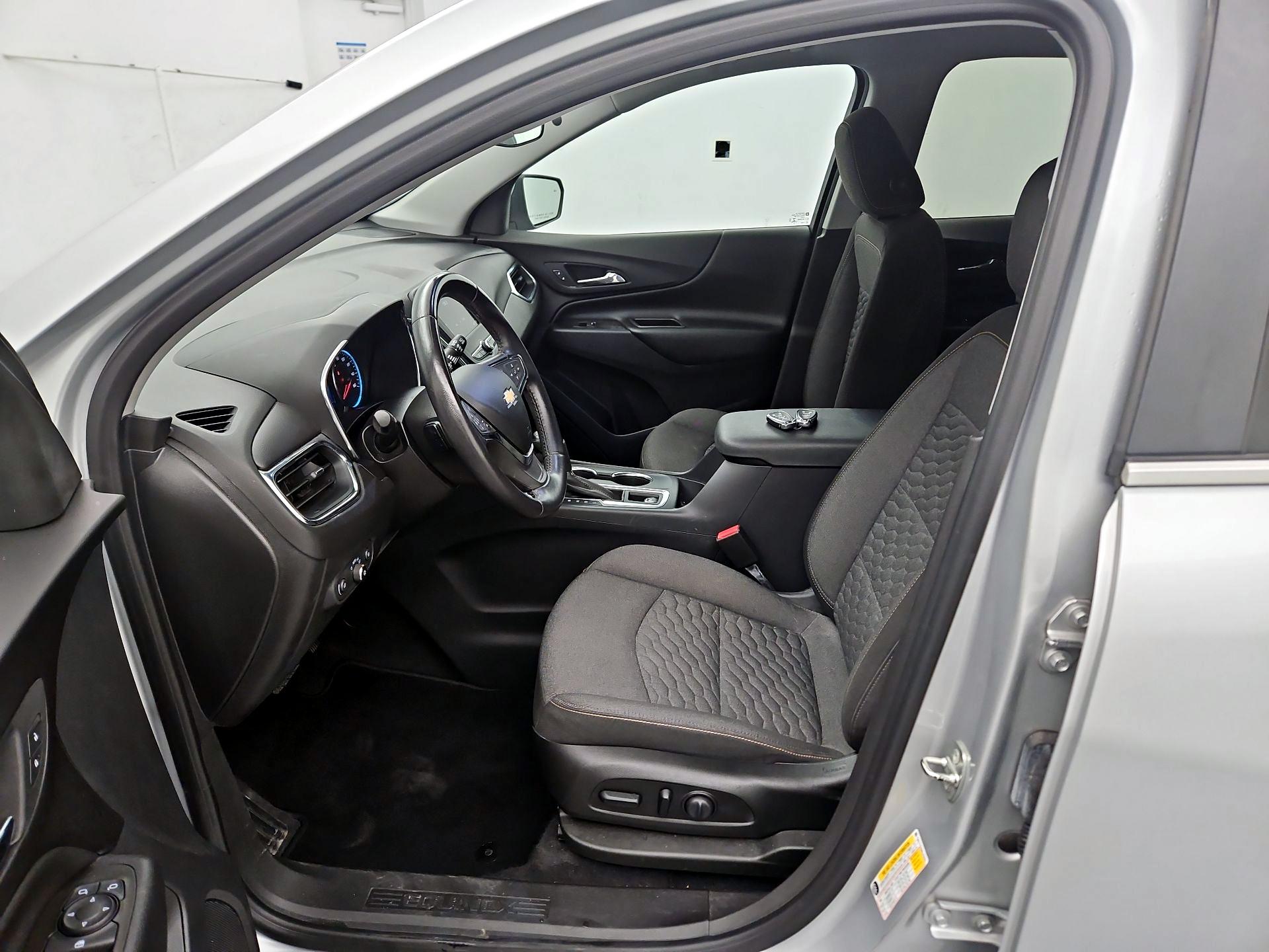 Thumbnail: 2021 Chevrolet Equinox - 11