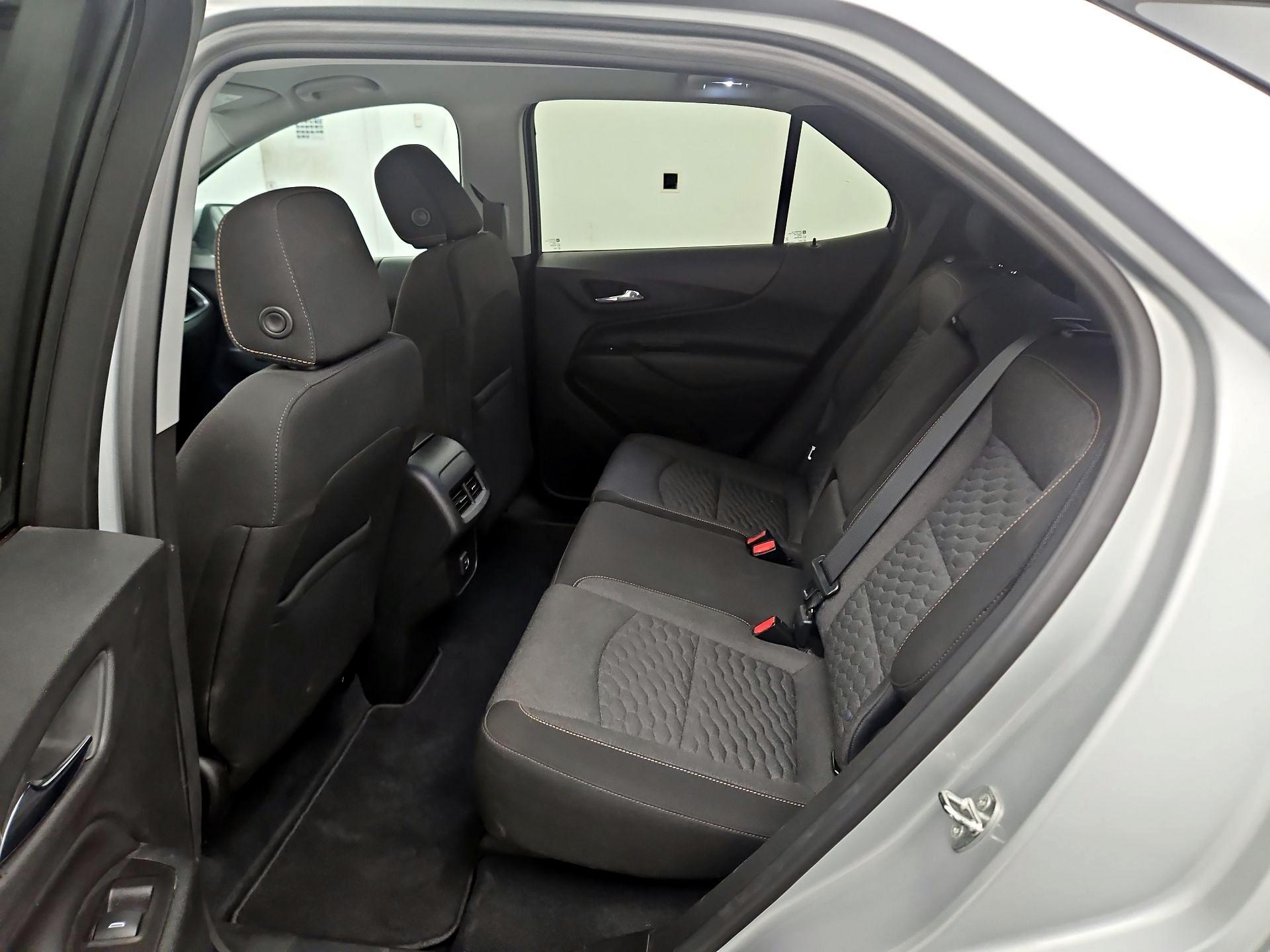 Thumbnail: 2021 Chevrolet Equinox - 18