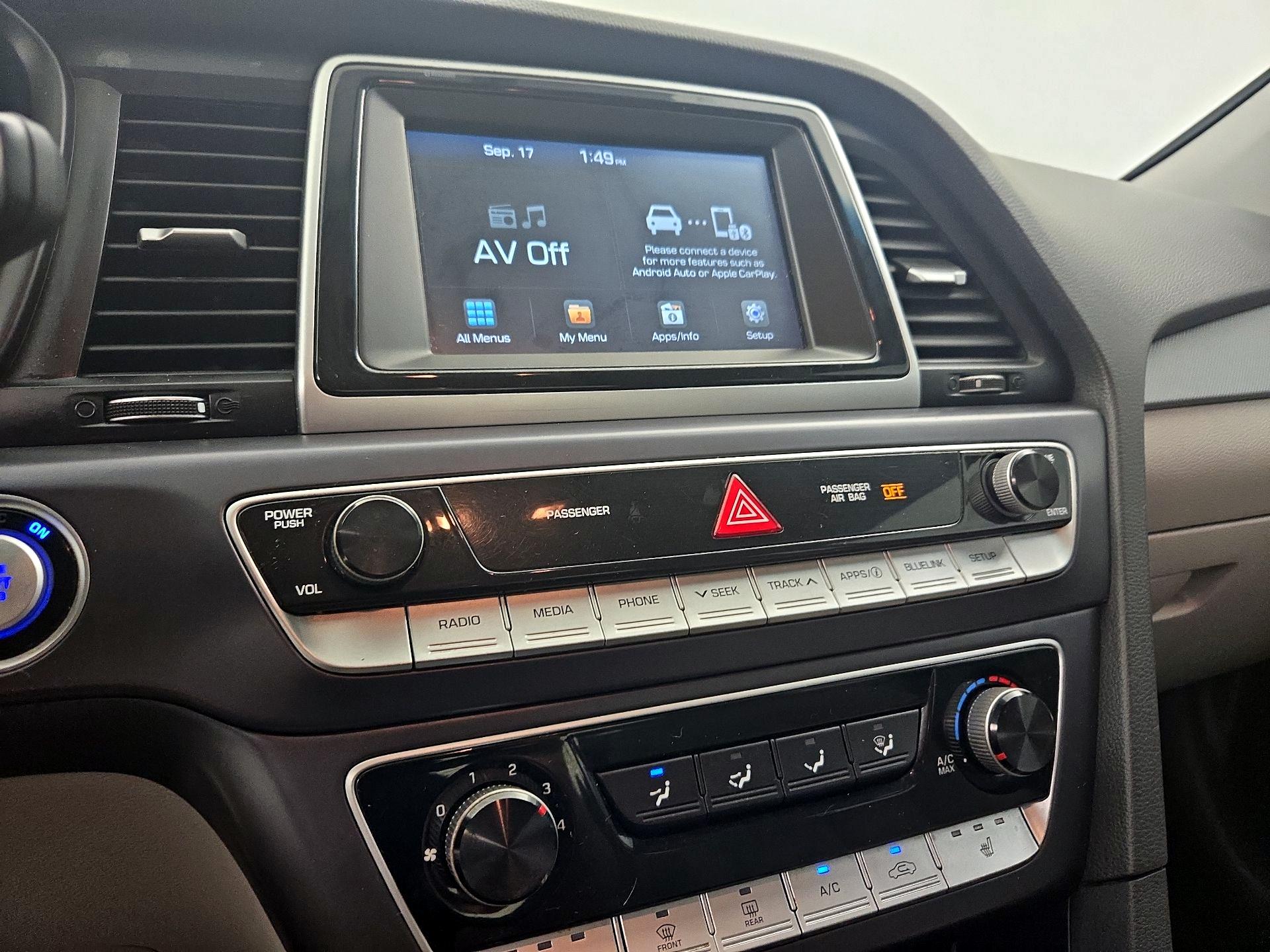 Thumbnail: 2018 Hyundai Sonata - 15
