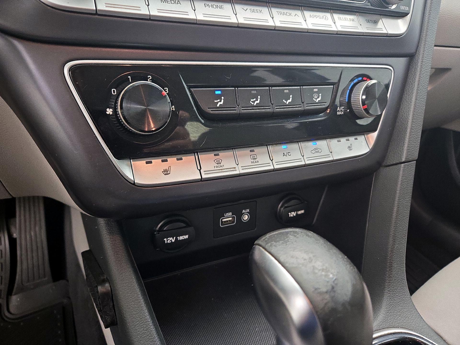 Thumbnail: 2018 Hyundai Sonata - 16