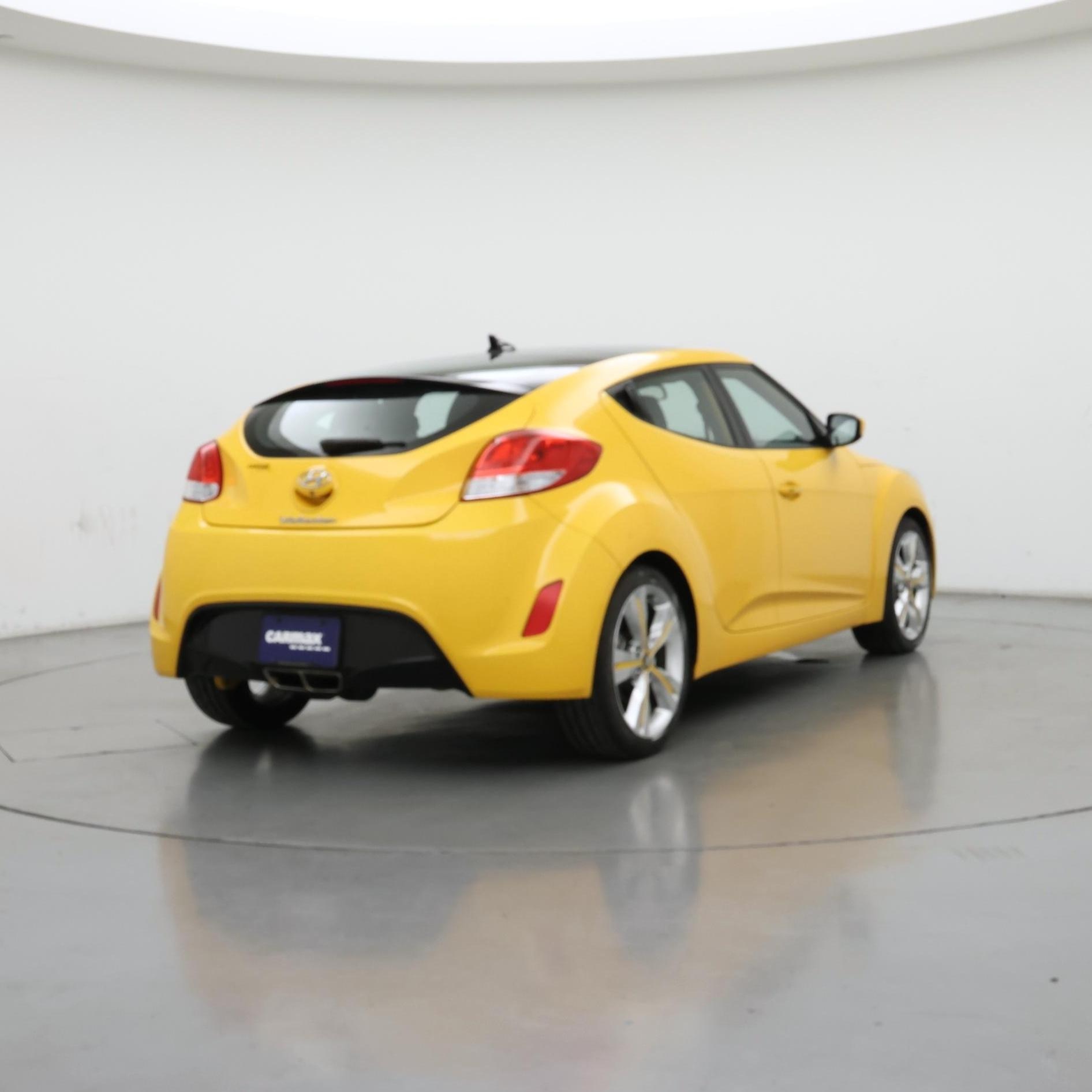Thumbnail: 2017 Hyundai Veloster - 8