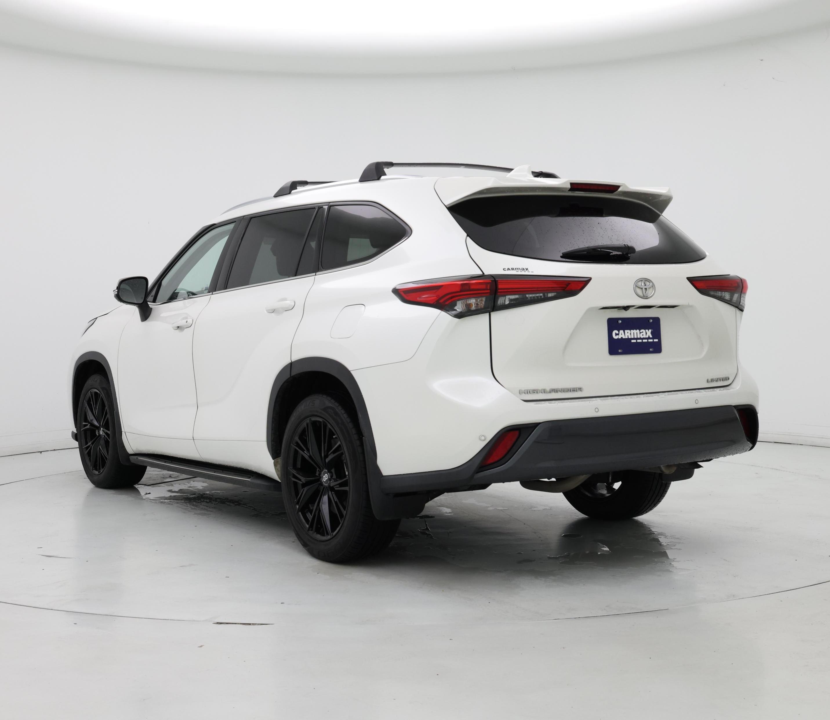 Thumbnail: 2020 Toyota Highlander - 2