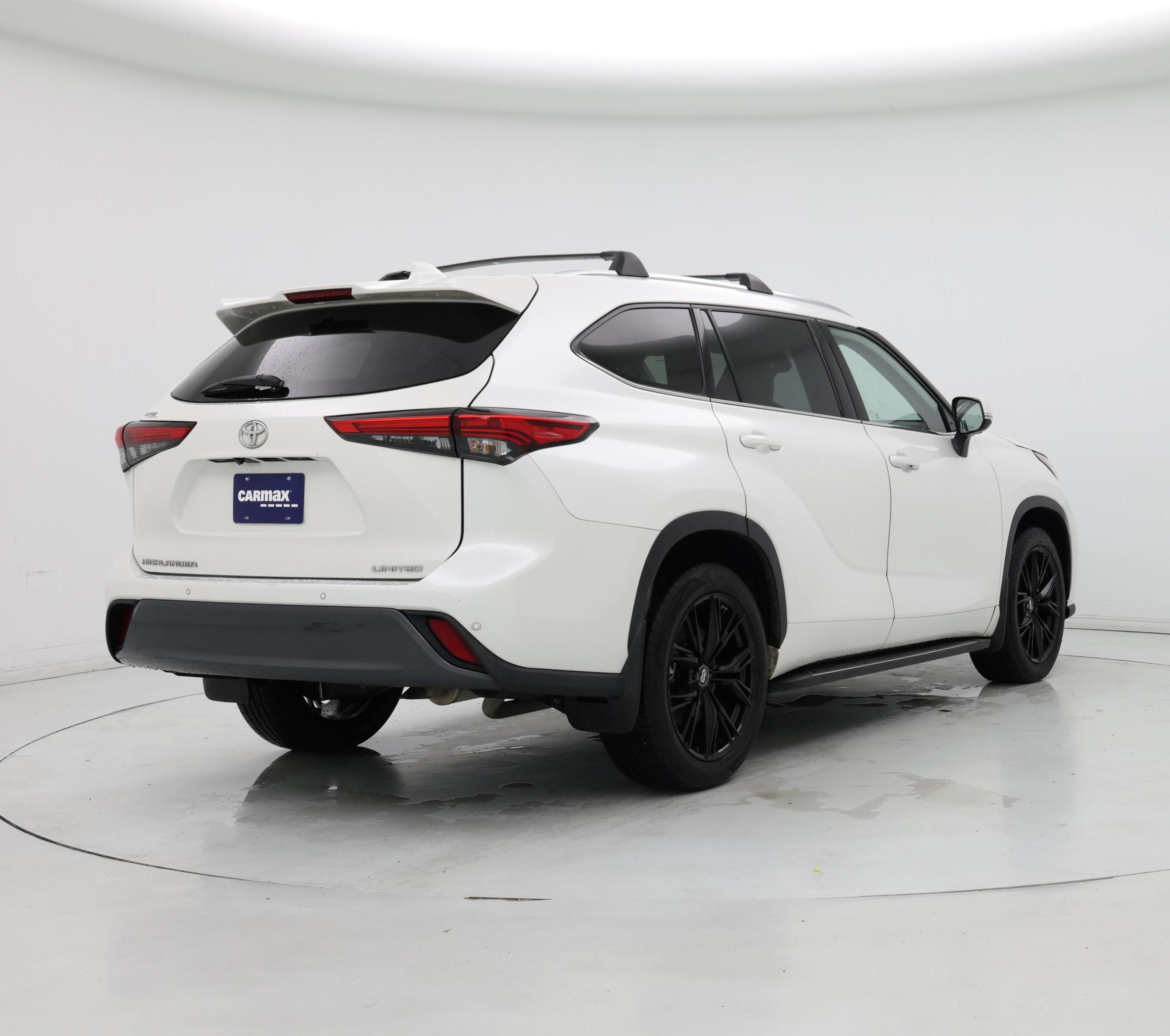Thumbnail: 2020 Toyota Highlander - 8