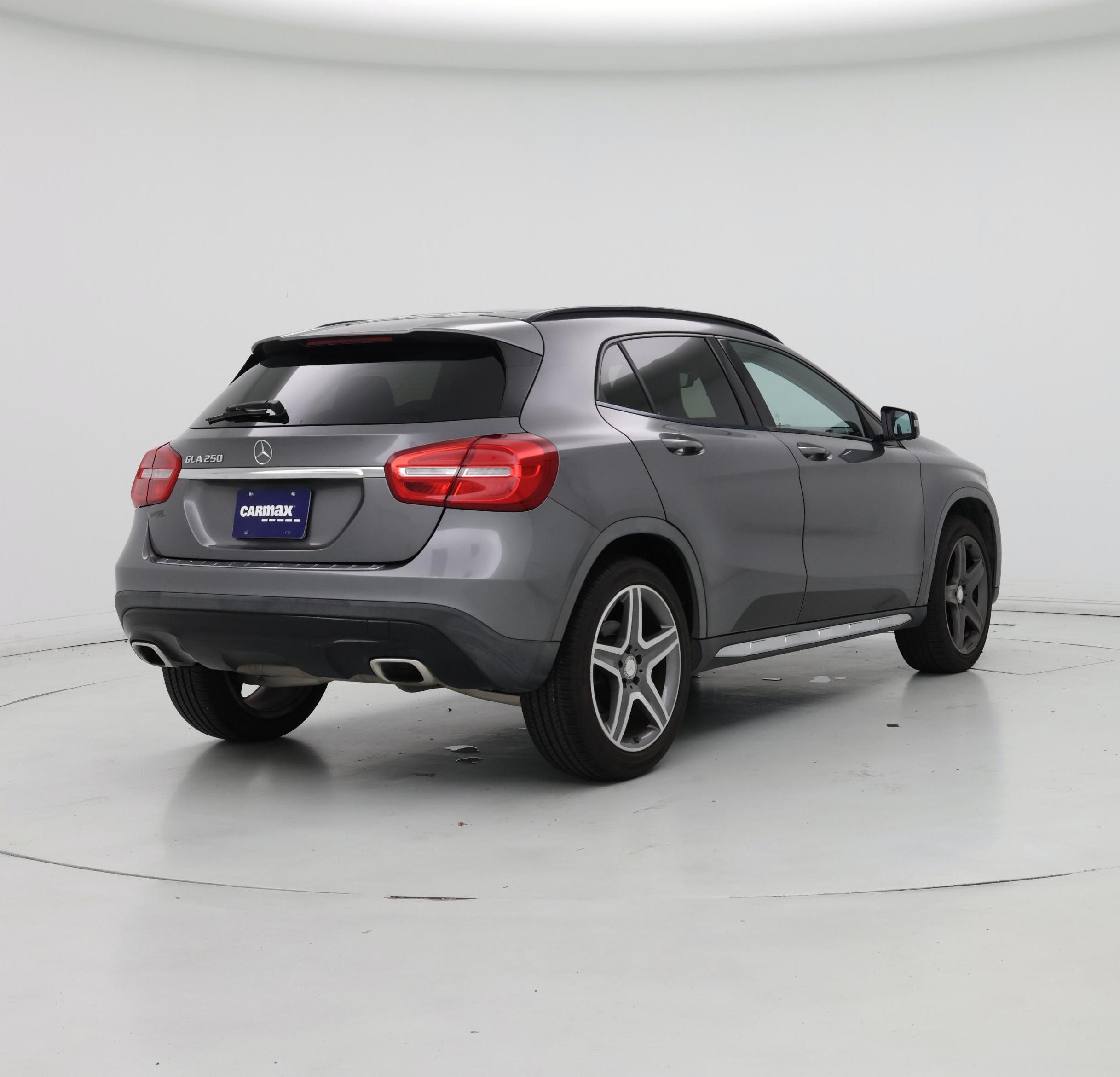 Thumbnail: 2017 Mercedes-Benz GLA - 8
