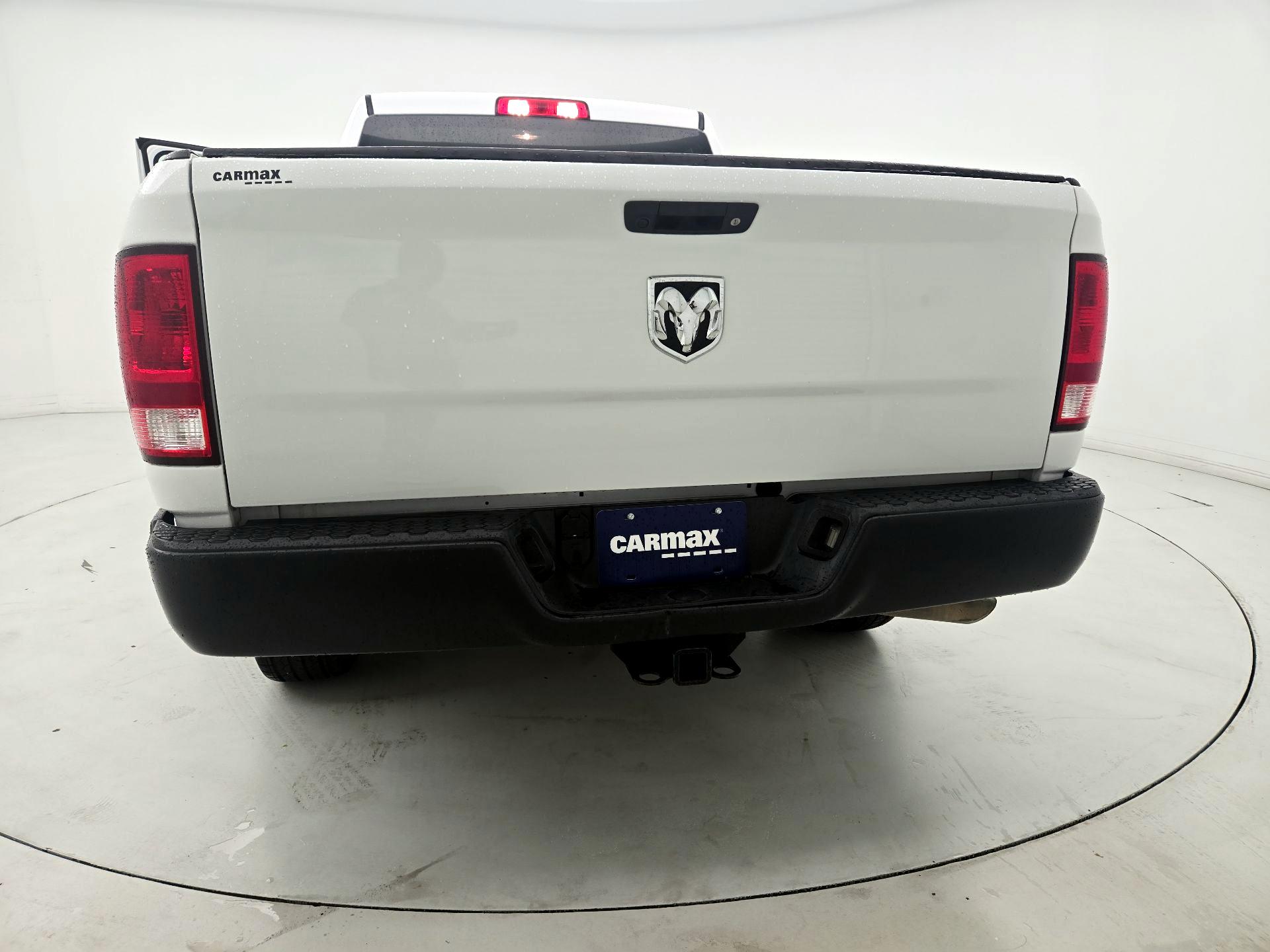 Thumbnail: 2019 RAM 1500 Classic - 20