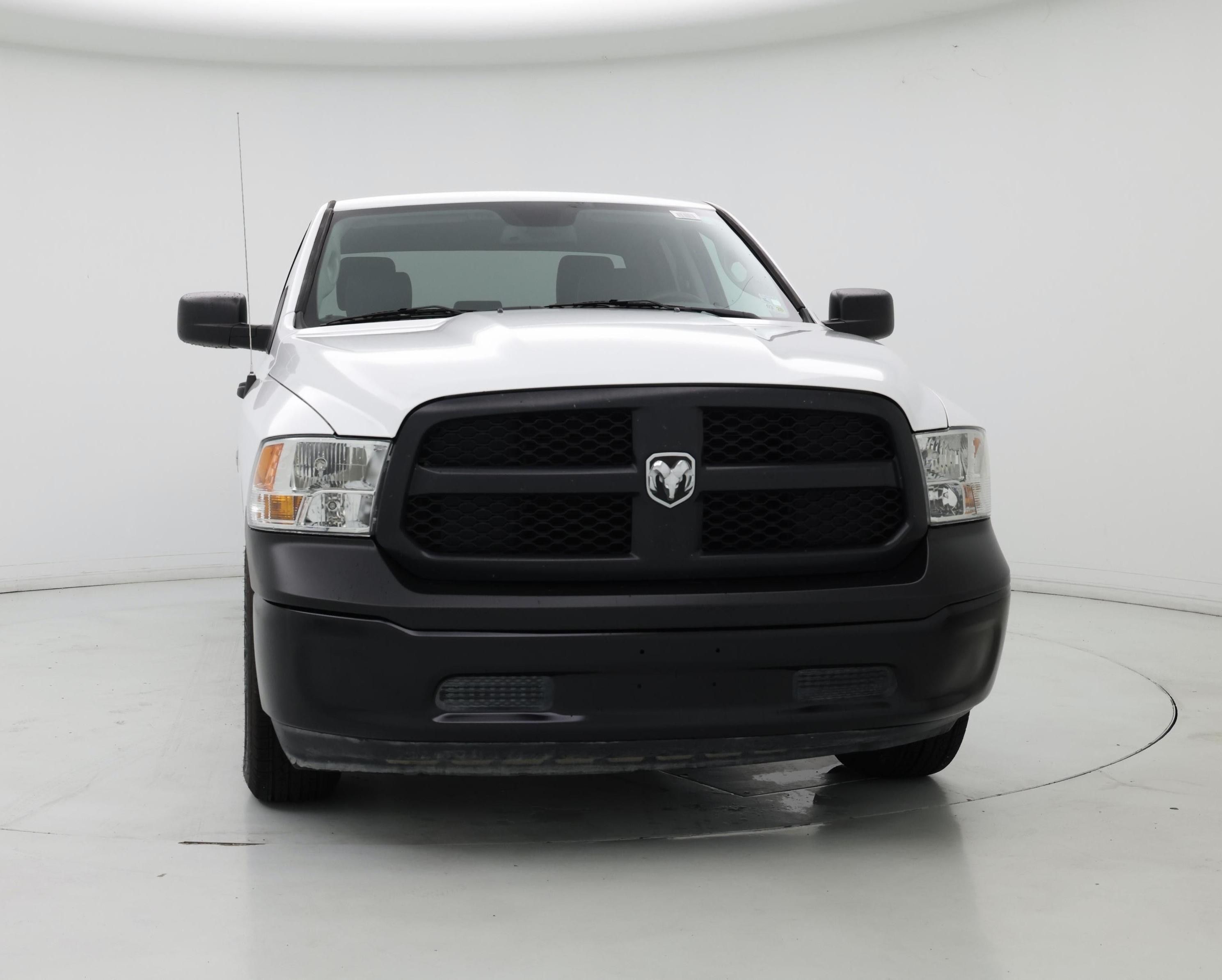 Thumbnail: 2019 RAM 1500 Classic - 5