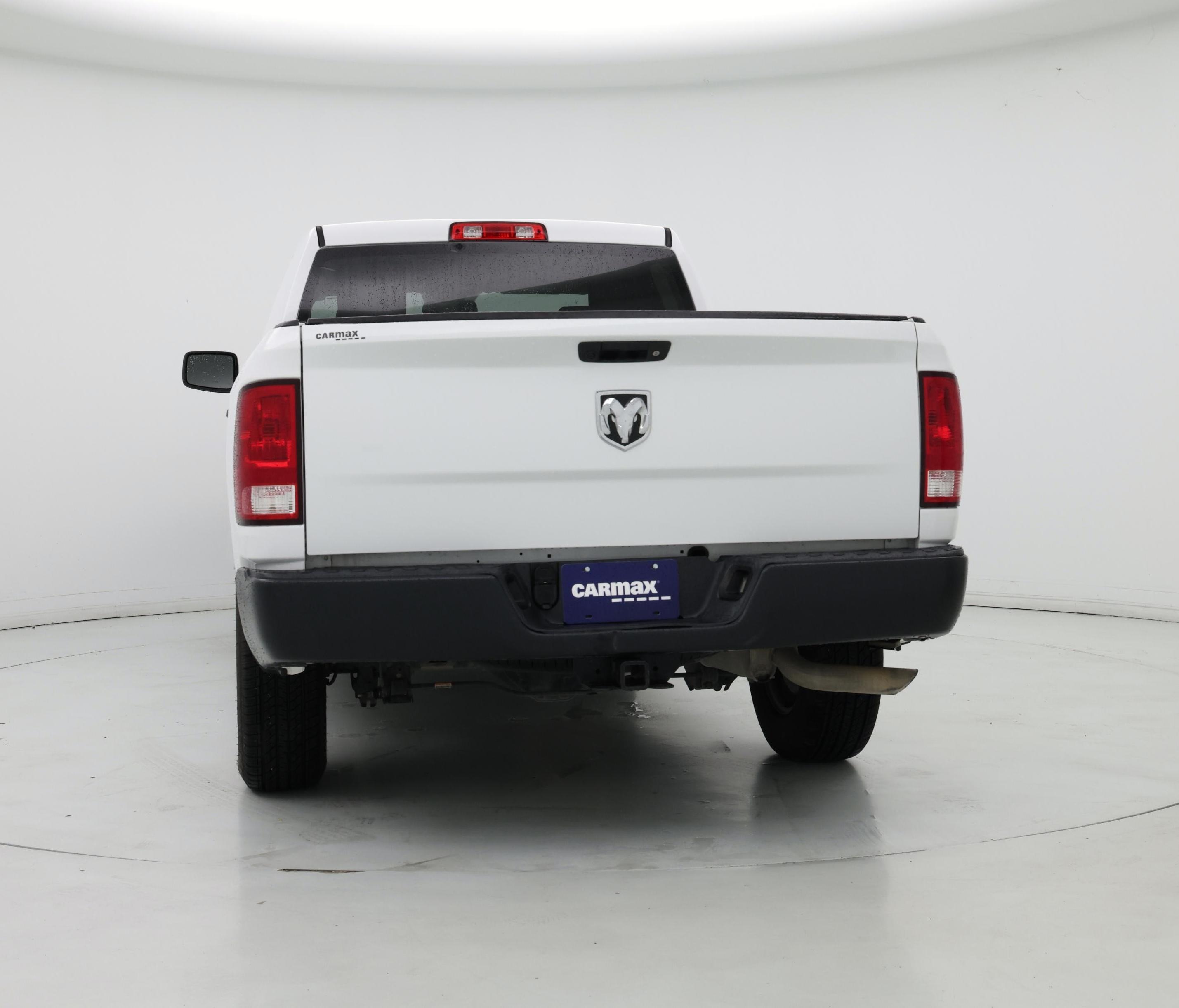 Thumbnail: 2019 RAM 1500 Classic - 6