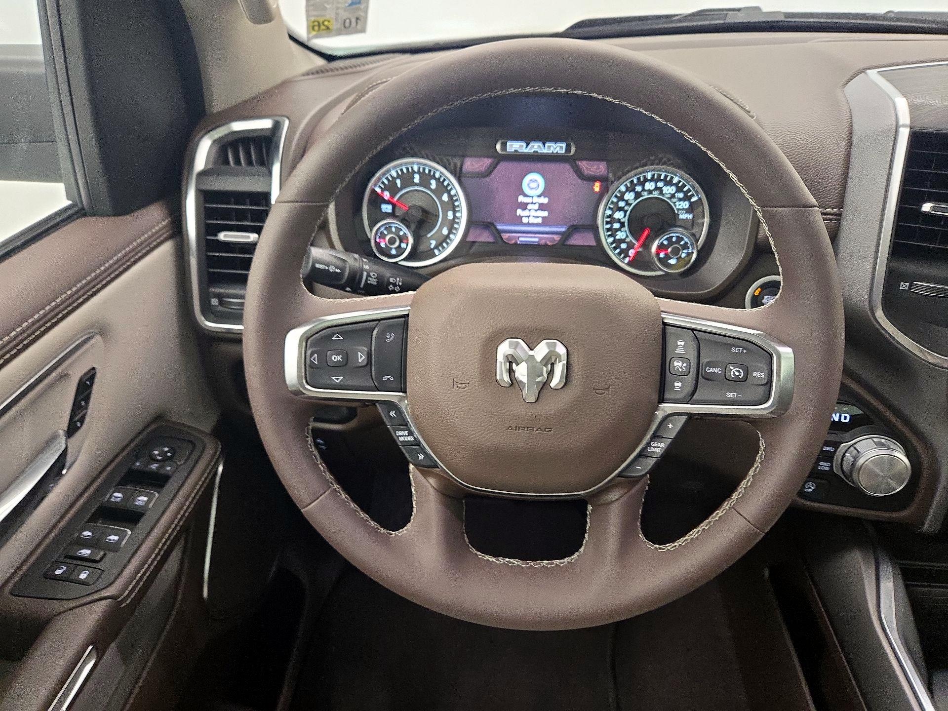 Thumbnail: 2025 RAM 1500 - 10