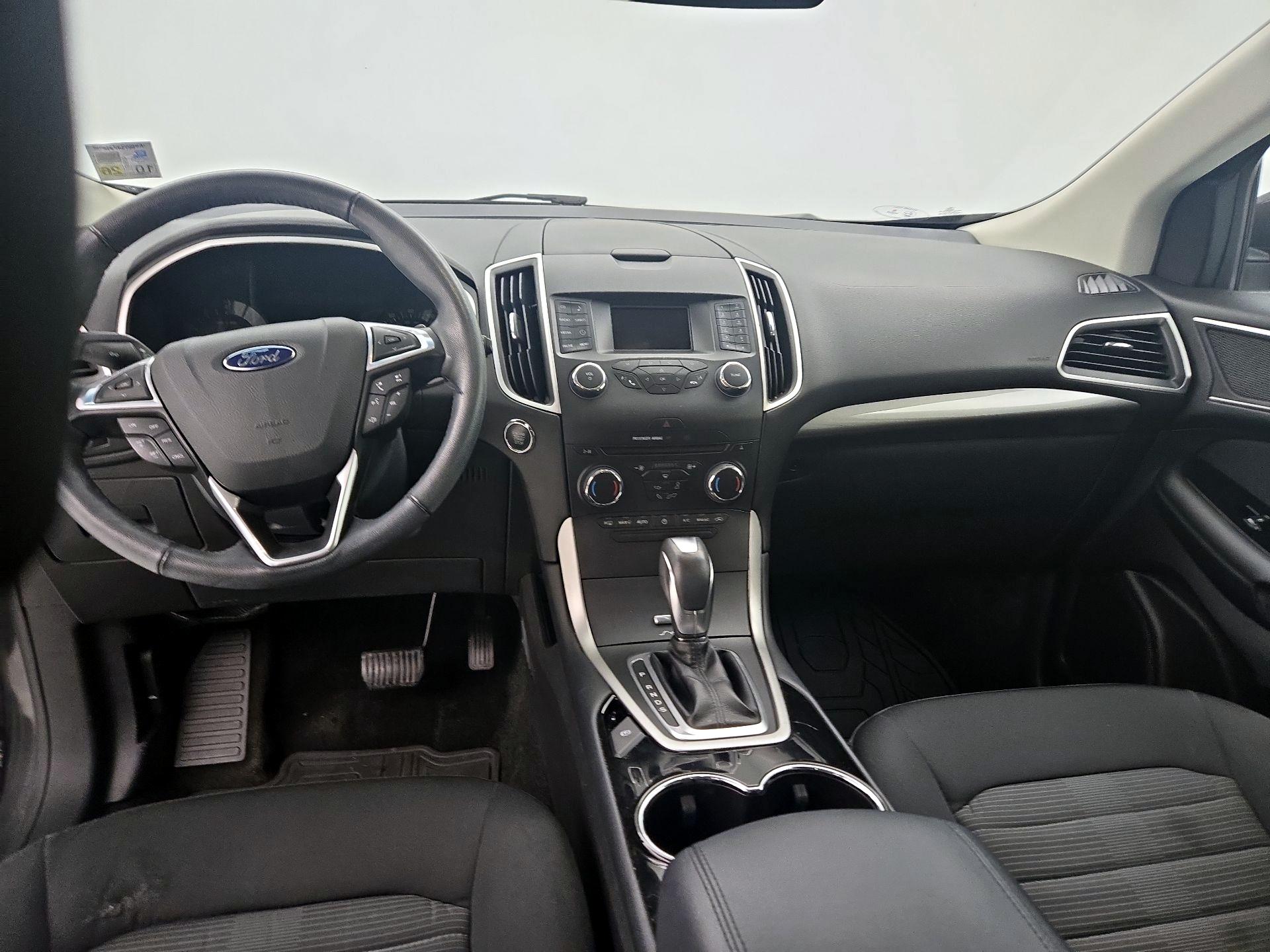 Thumbnail: 2015 Ford Edge - 9