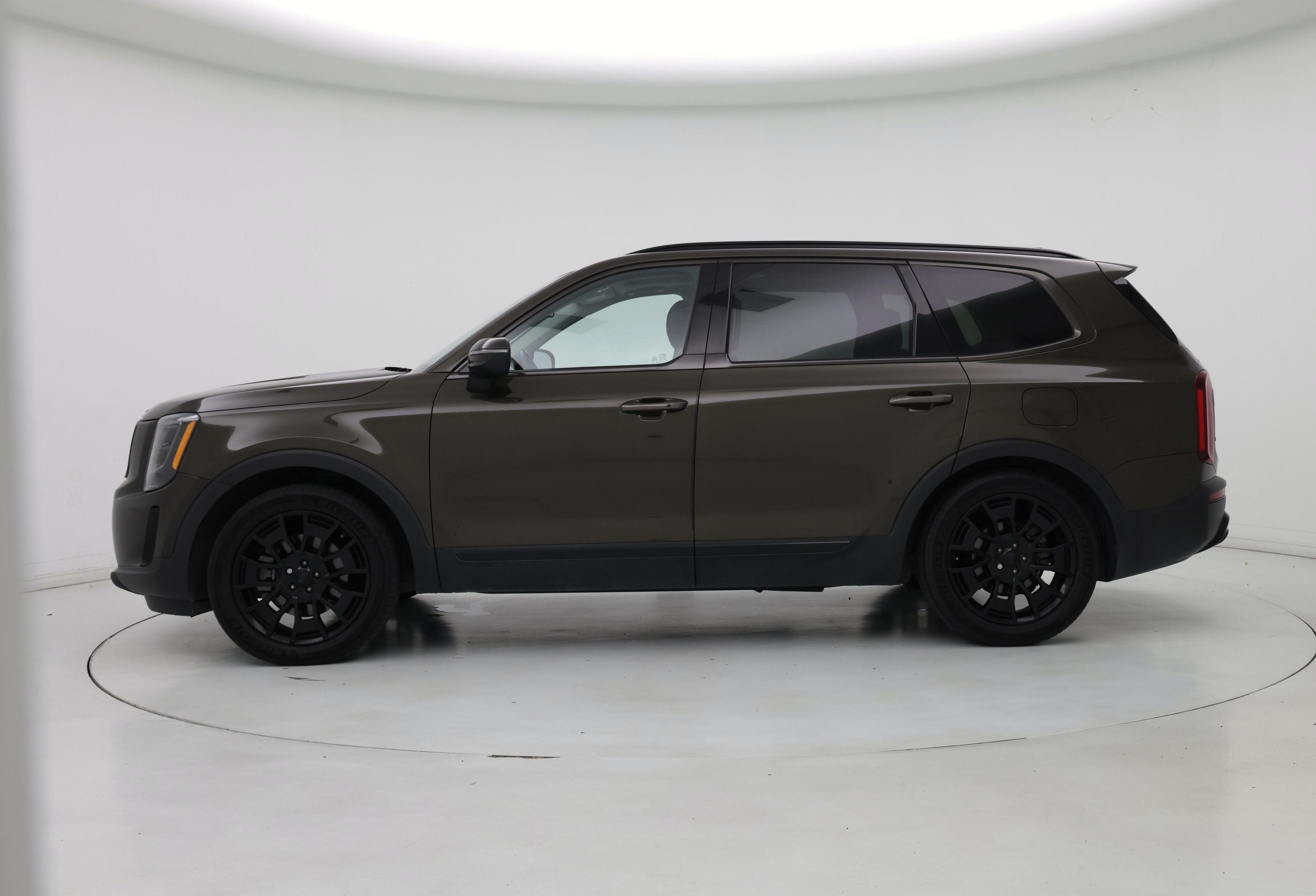 Thumbnail: 2021 Kia Telluride - 3