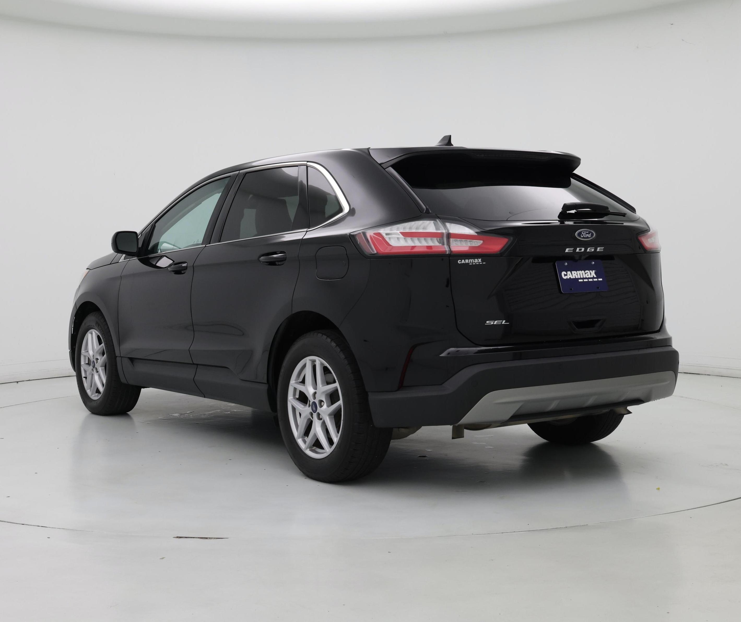 Thumbnail: 2021 Ford Edge - 2