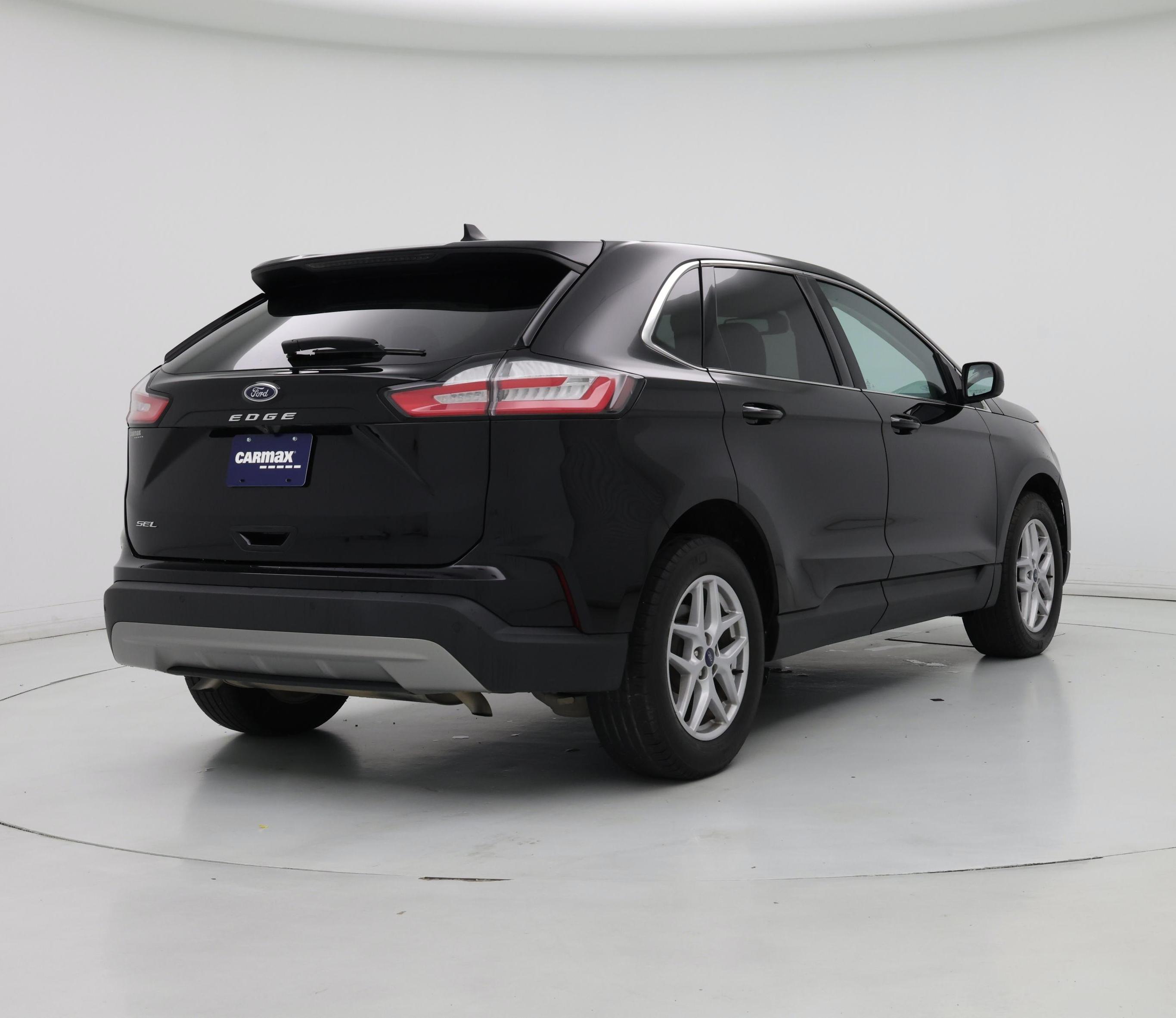Thumbnail: 2021 Ford Edge - 8