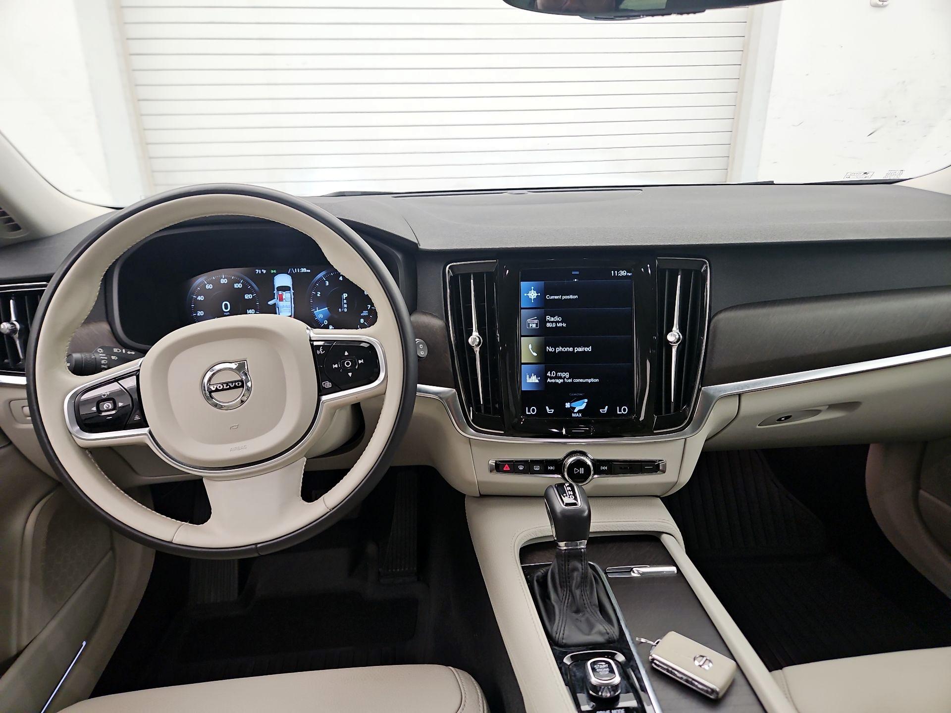 Thumbnail: 2018 Volvo V90 - 9