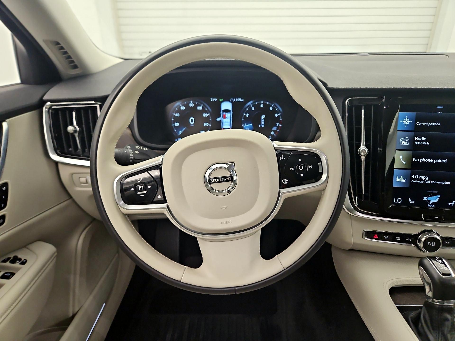 Thumbnail: 2018 Volvo V90 - 10