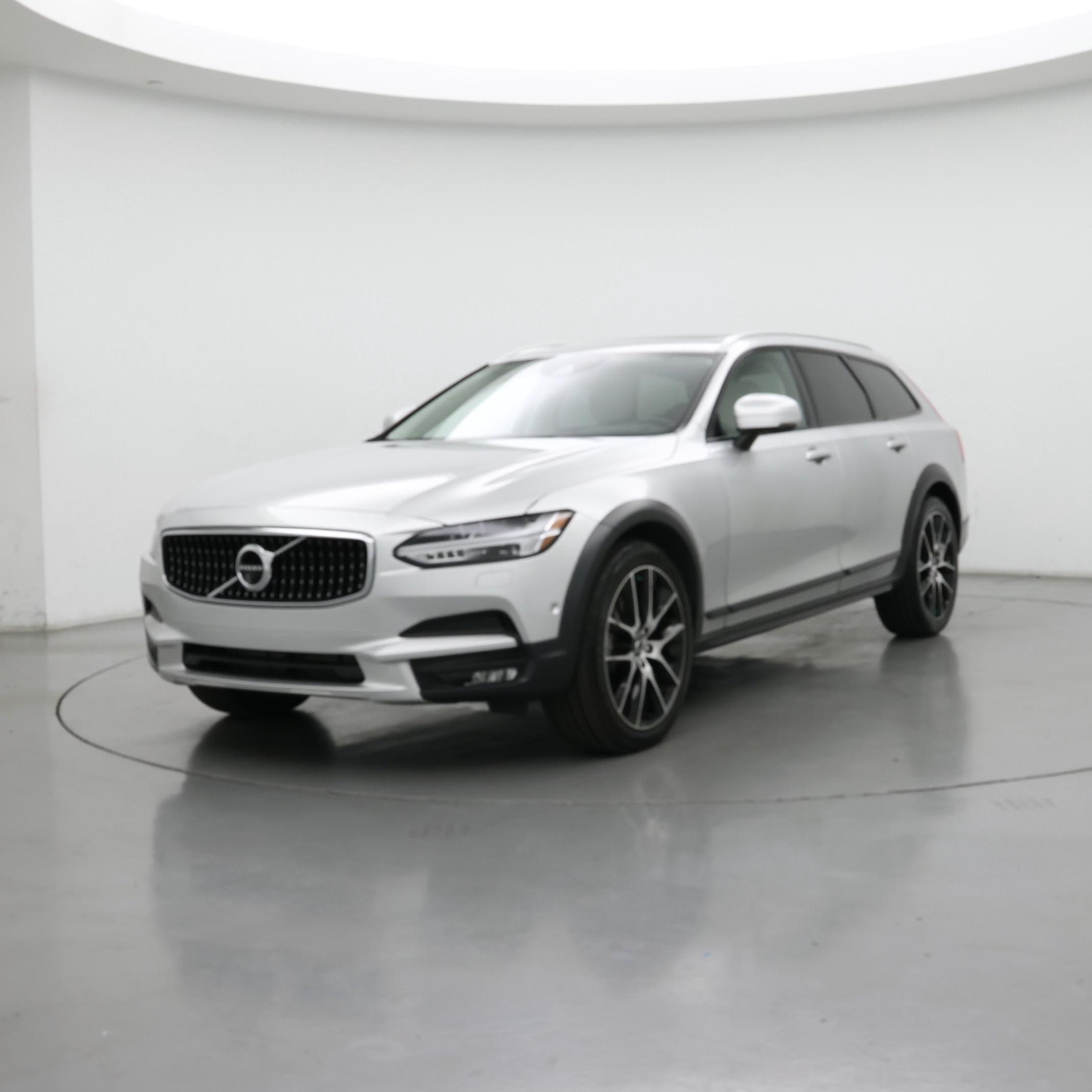 Thumbnail: 2018 Volvo V90 - 4