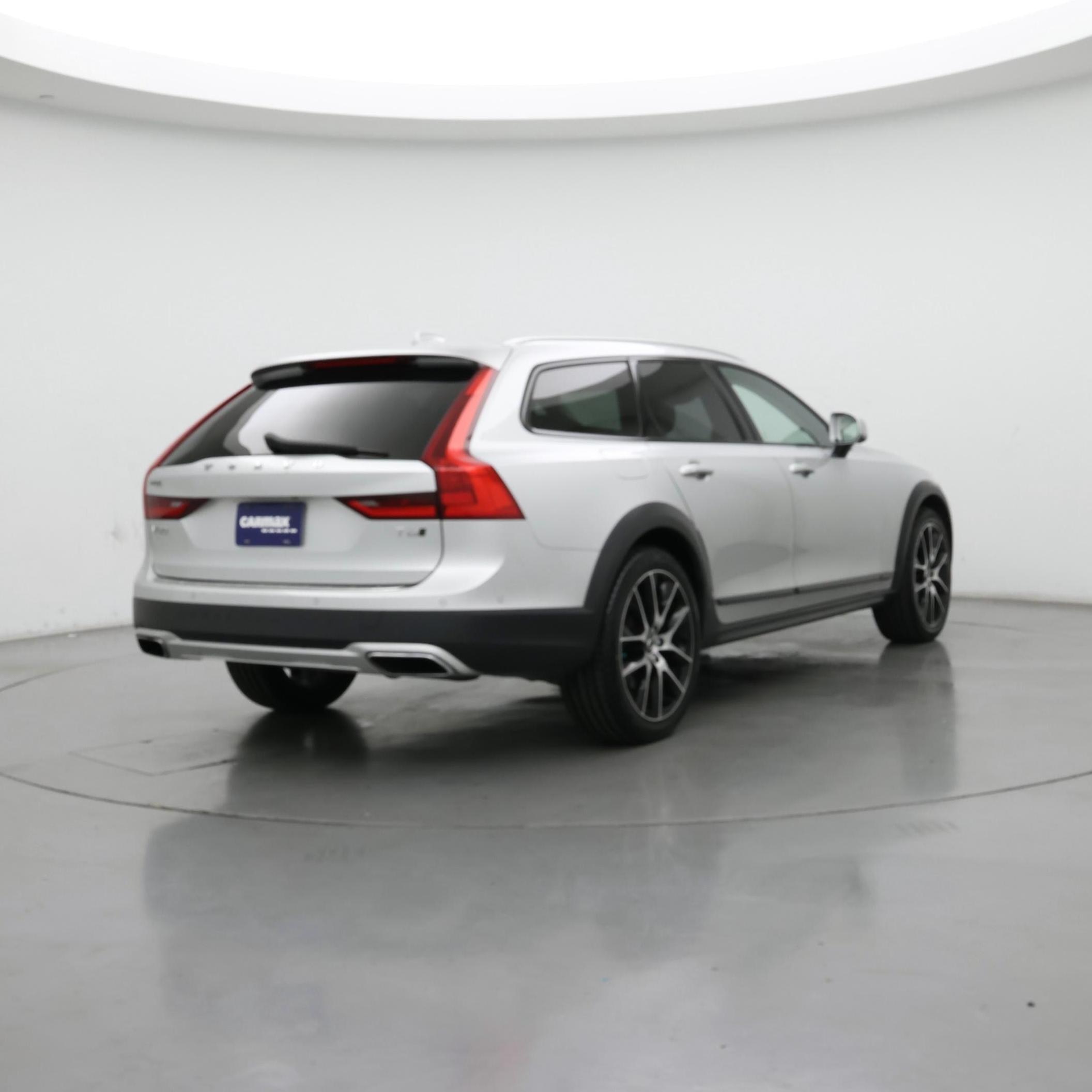 Thumbnail: 2018 Volvo V90 - 8