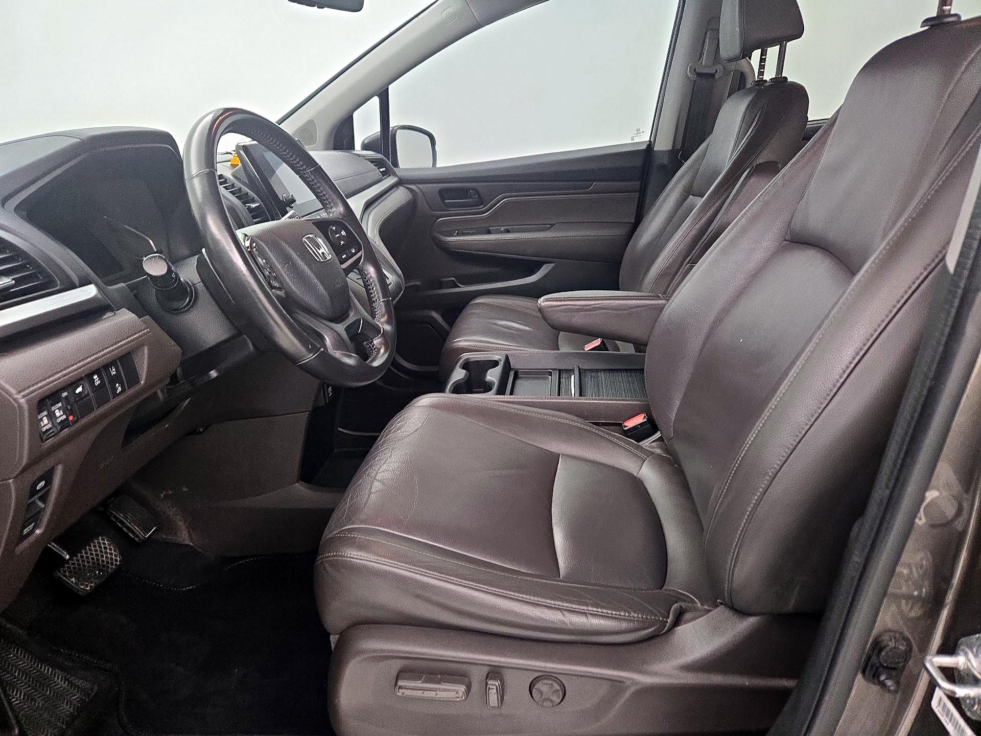Thumbnail: 2018 Honda Odyssey - 11