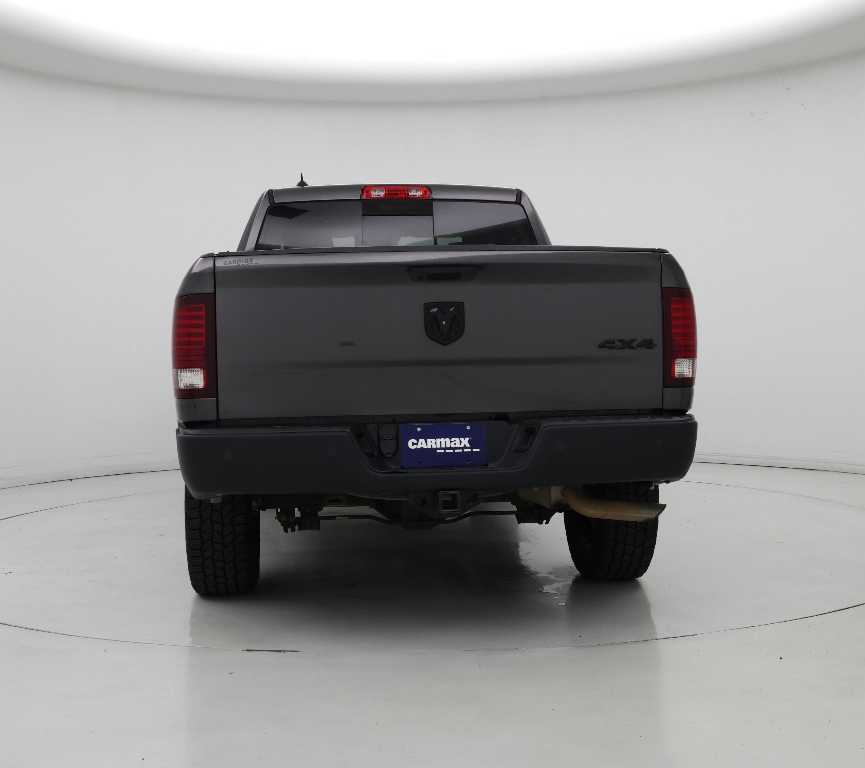 Thumbnail: 2019 RAM 1500 Classic - 6
