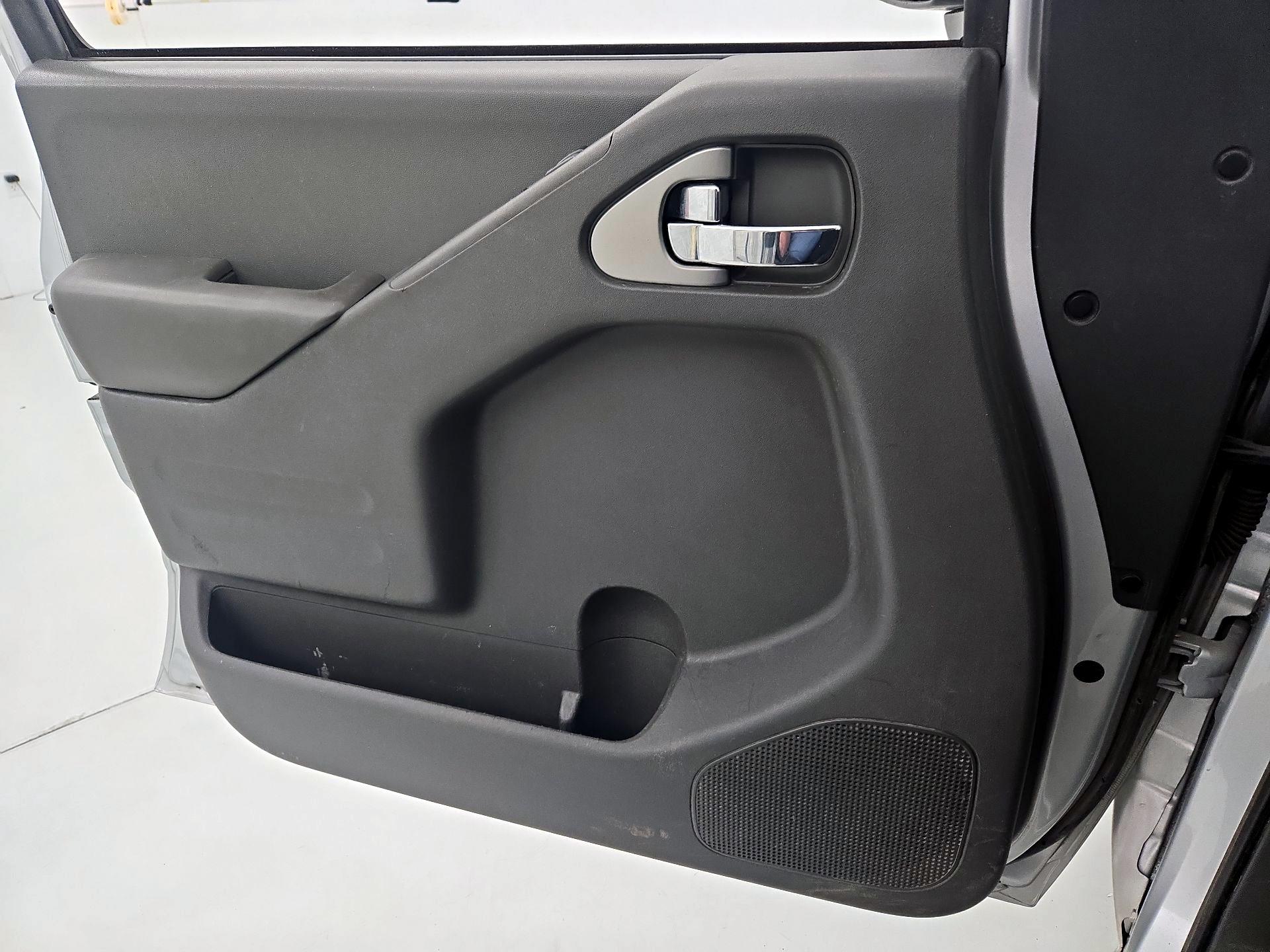 Thumbnail: 2021 Nissan Frontier - 12