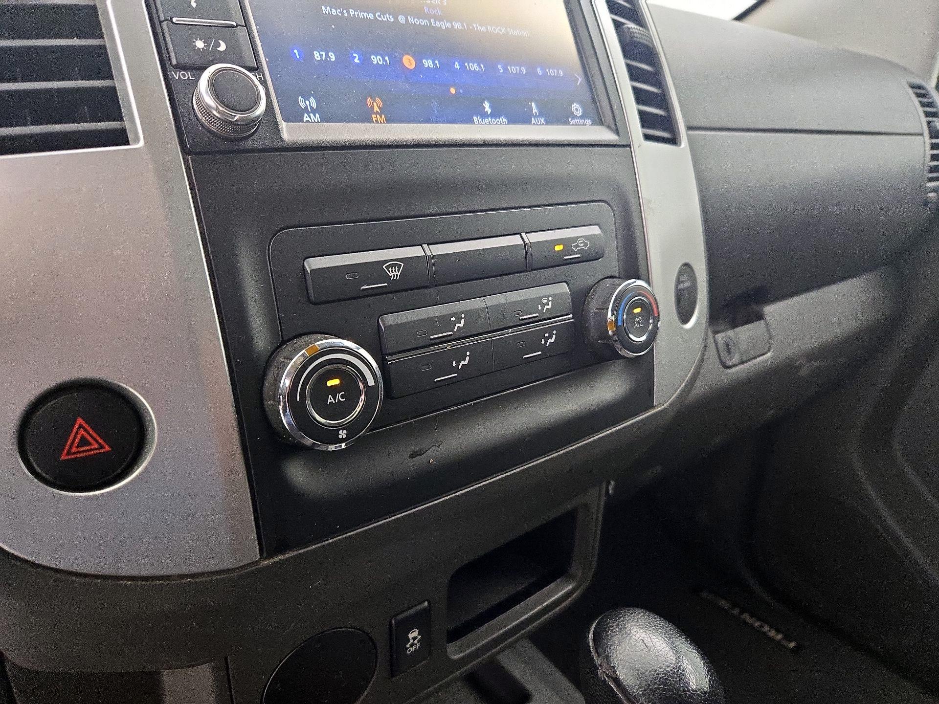 Thumbnail: 2021 Nissan Frontier - 16
