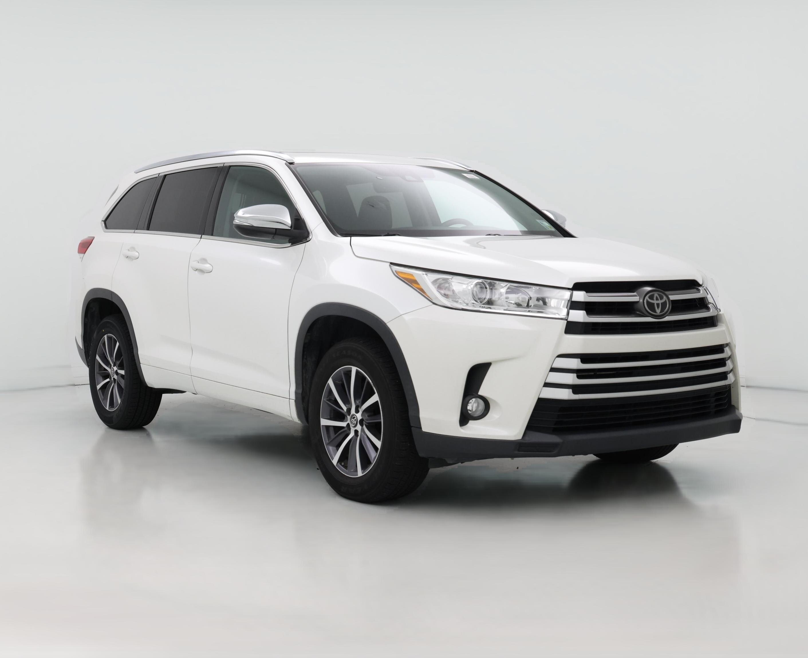 Thumbnail: 2017 Toyota Highlander - 1