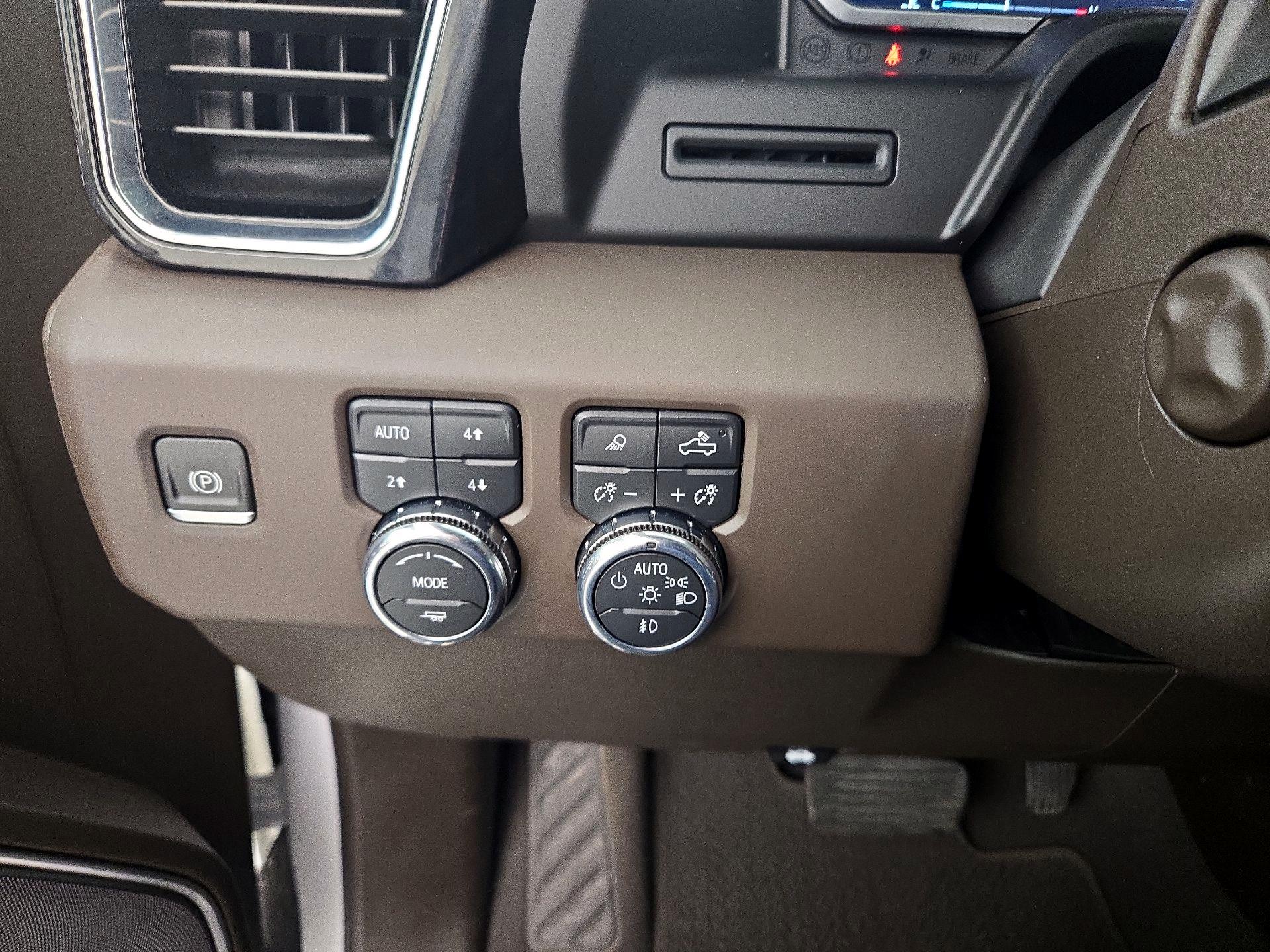 Thumbnail: 2023 GMC Sierra 1500 - 13