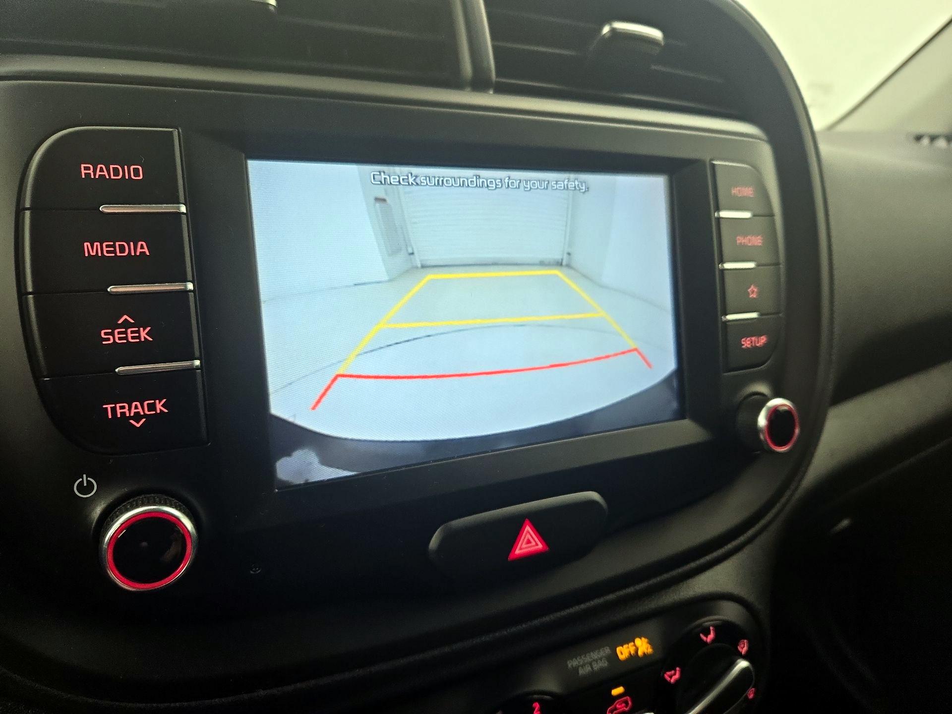 Thumbnail: 2020 Kia Soul - 14
