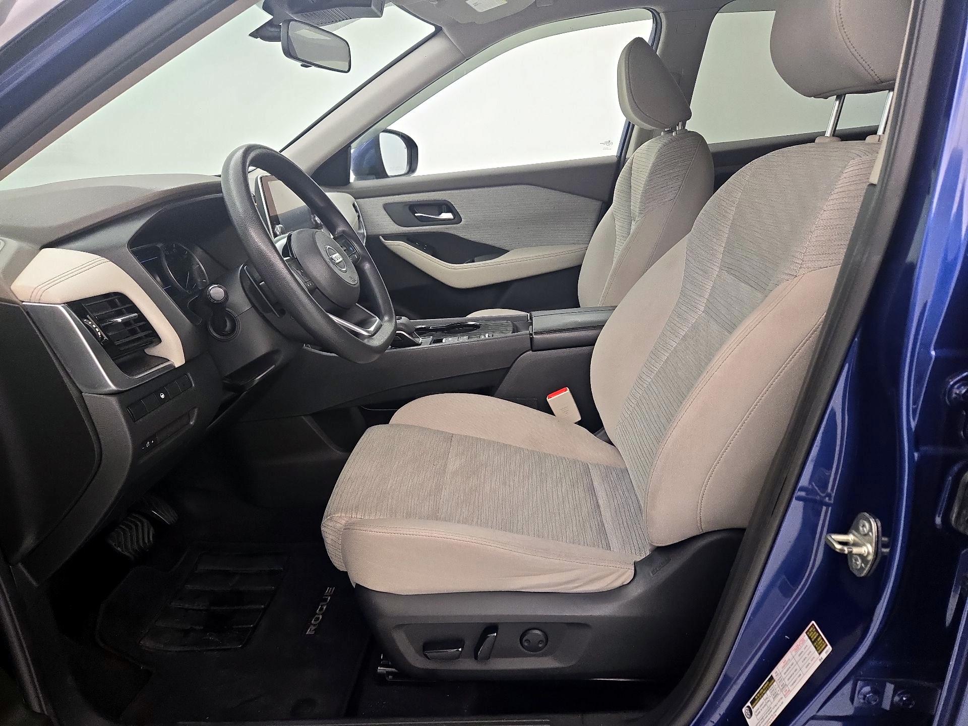 Thumbnail: 2021 Nissan Rogue - 11