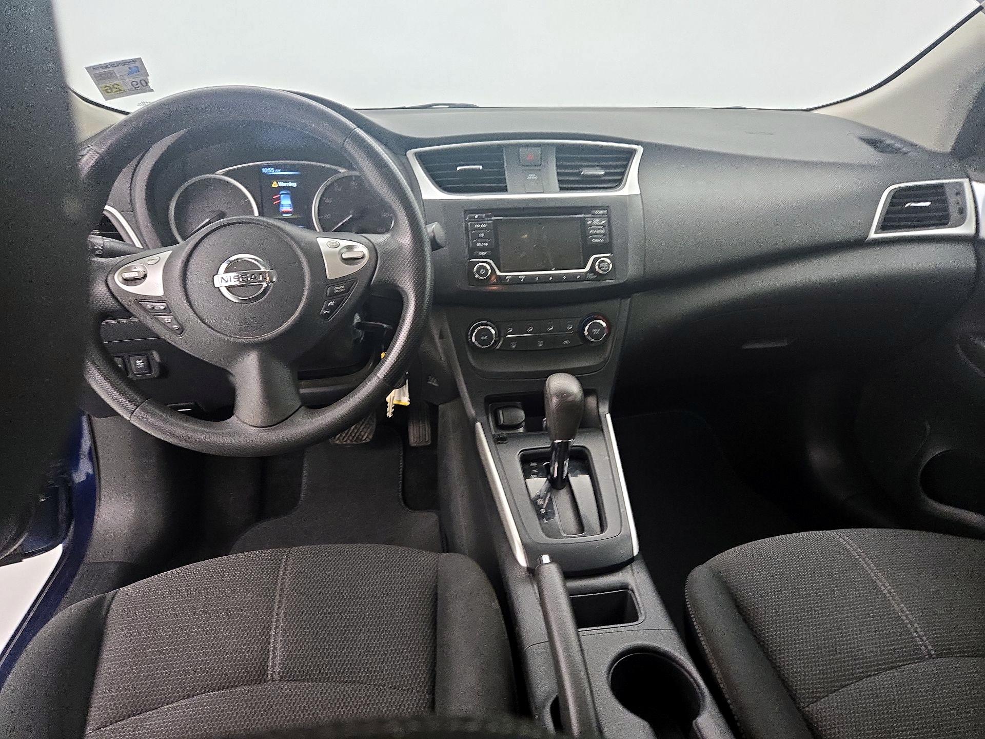 Thumbnail: 2018 Nissan Sentra - 9