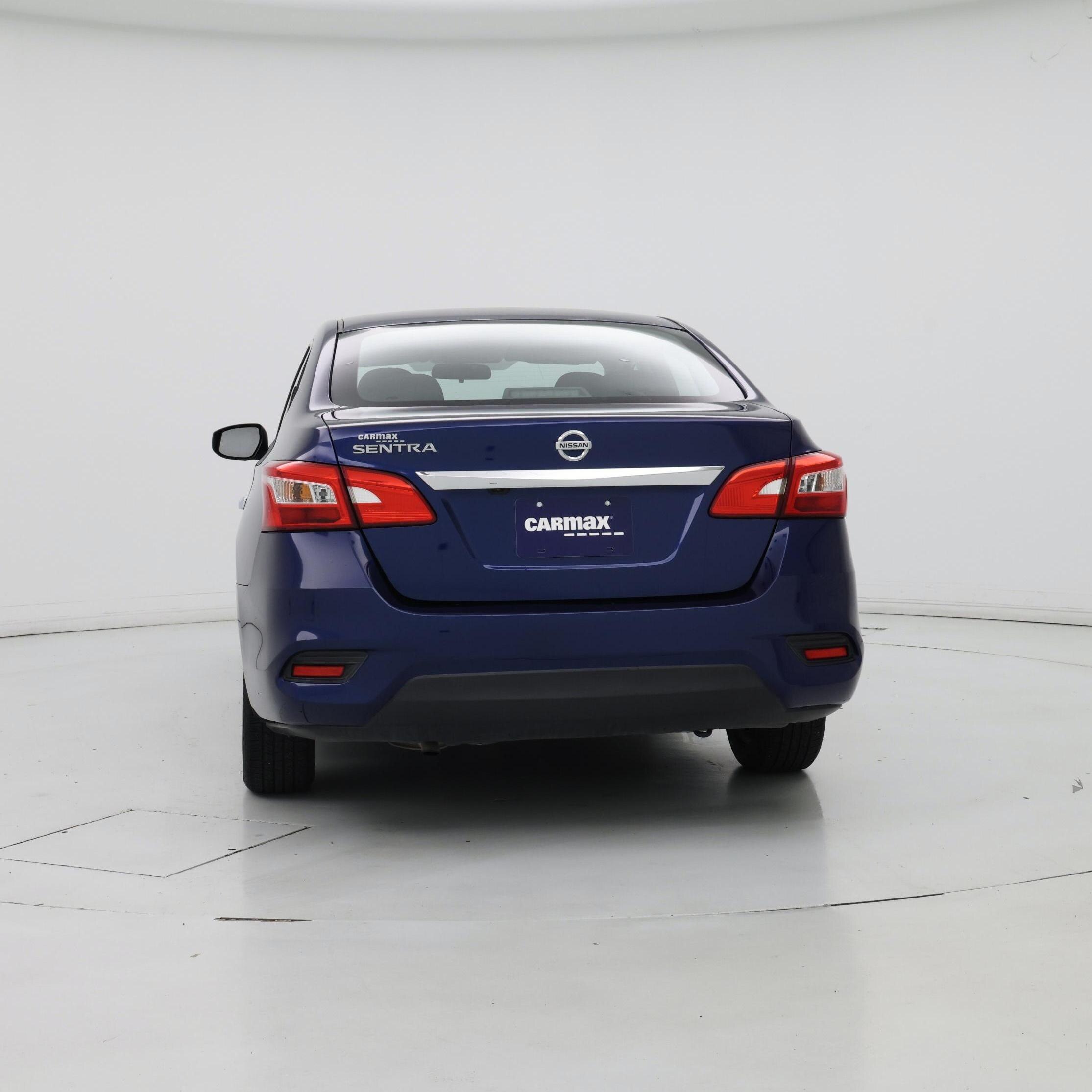 Thumbnail: 2018 Nissan Sentra - 6