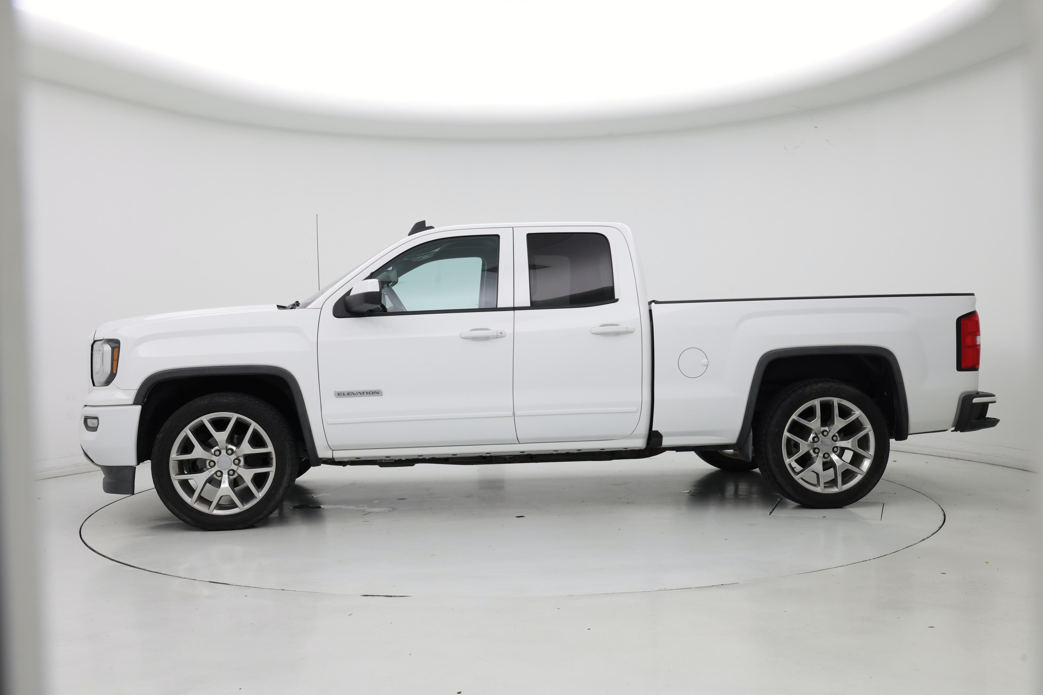 Thumbnail: 2017 GMC Sierra 1500 - 3