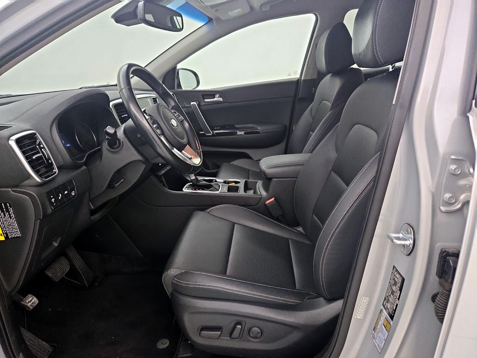 Thumbnail: 2020 Kia Sportage - 11