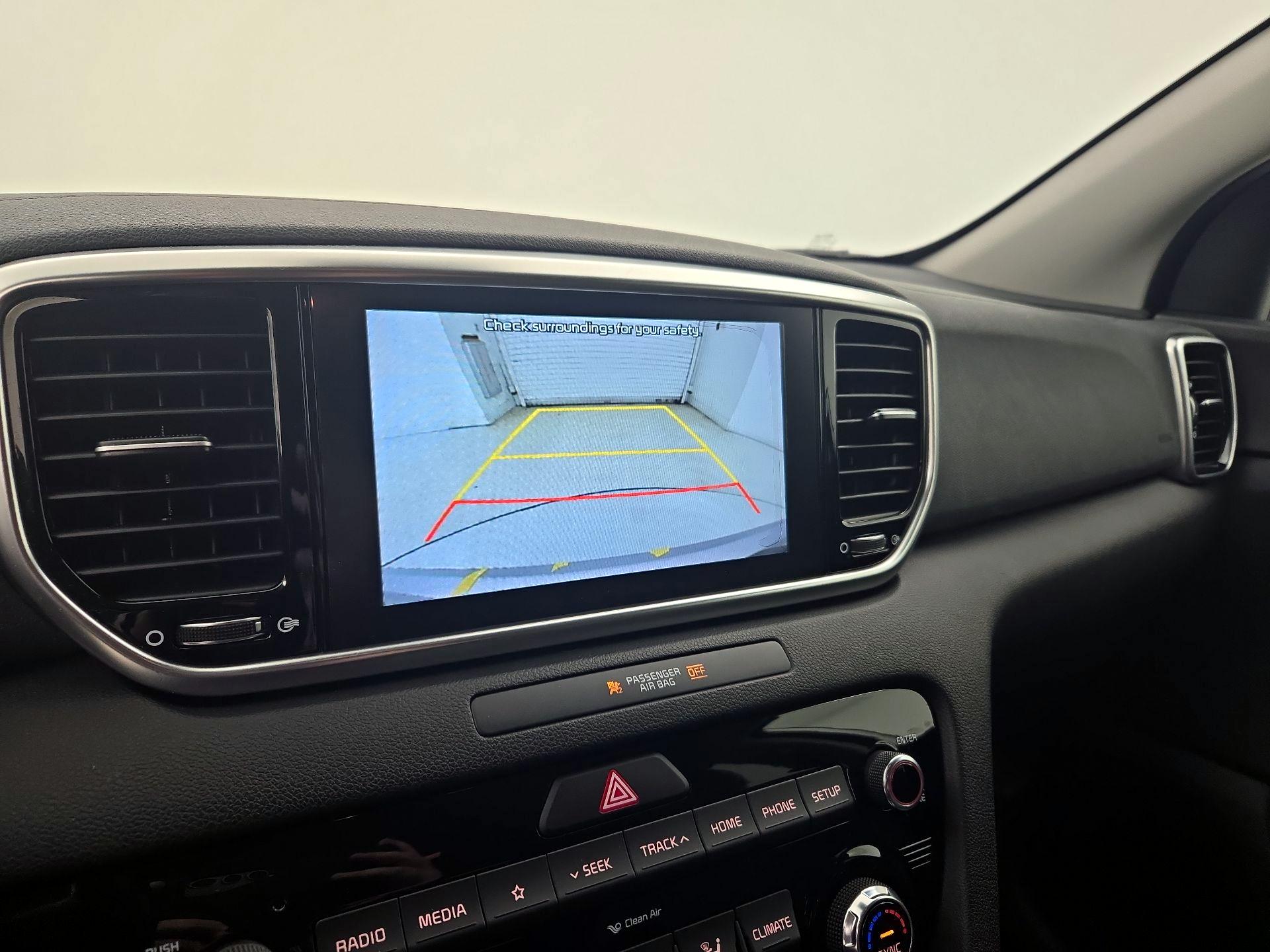 Thumbnail: 2020 Kia Sportage - 14