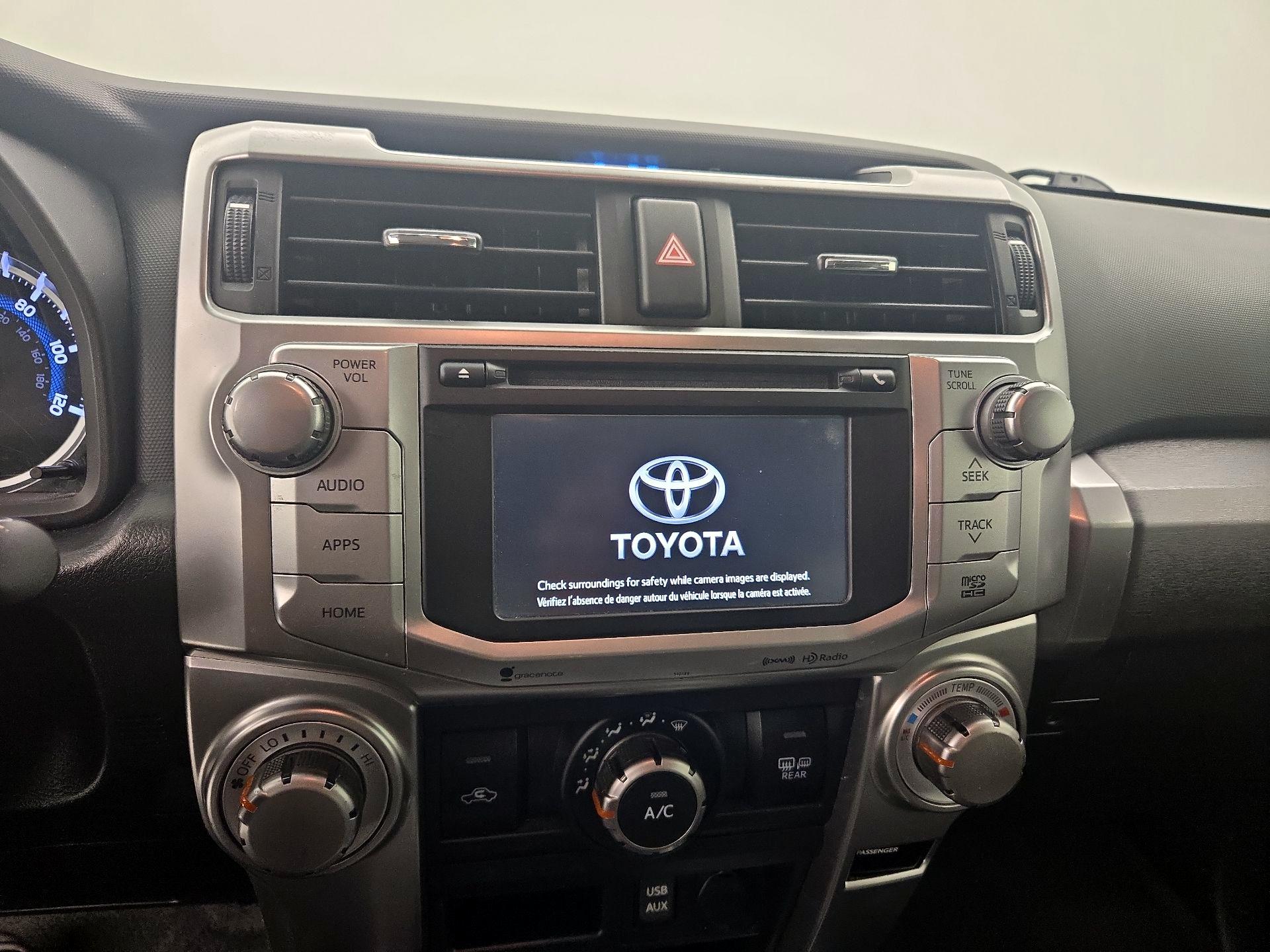 Thumbnail: 2016 Toyota 4Runner - 15