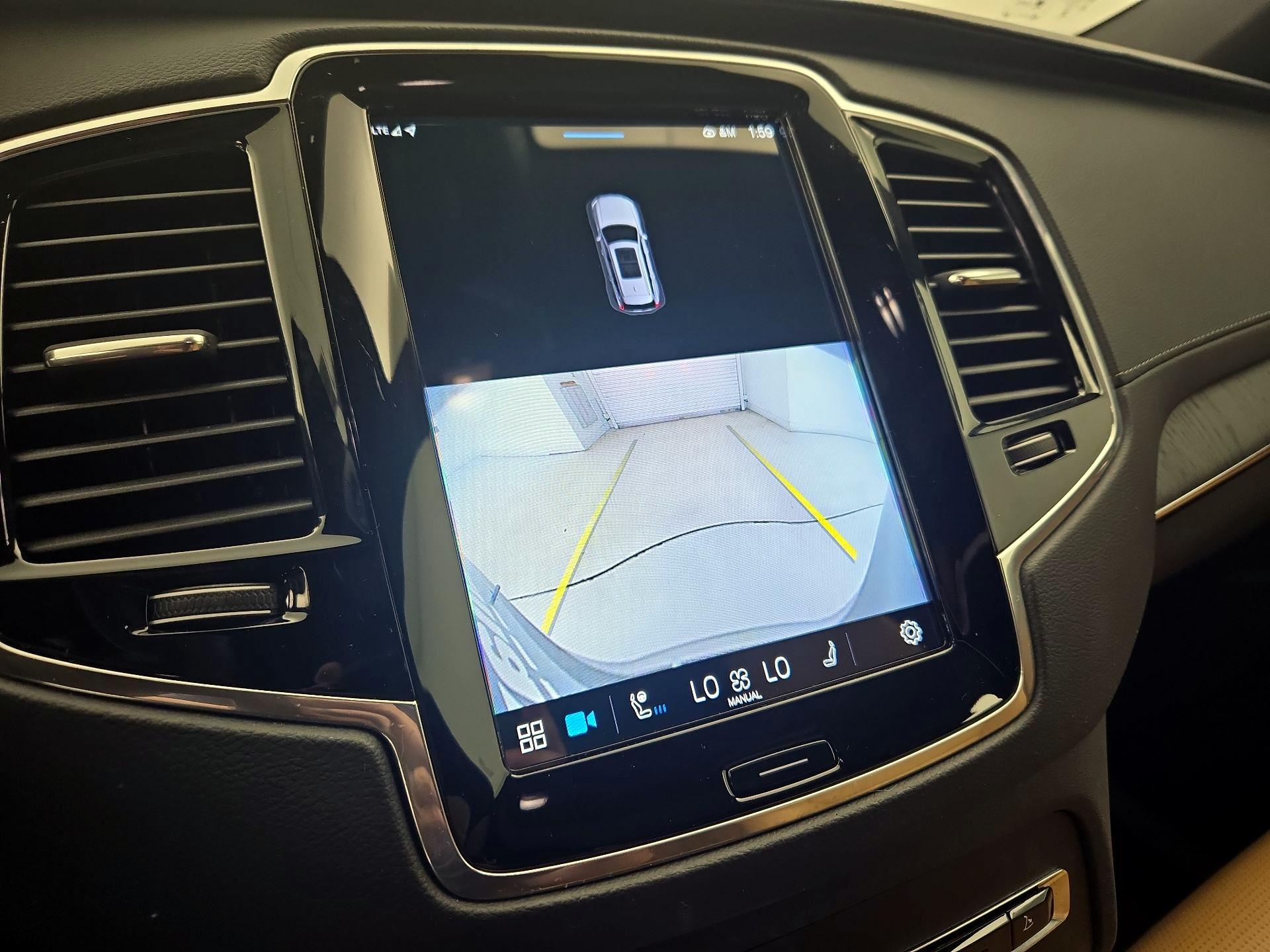Thumbnail: 2023 Volvo XC90 - 15