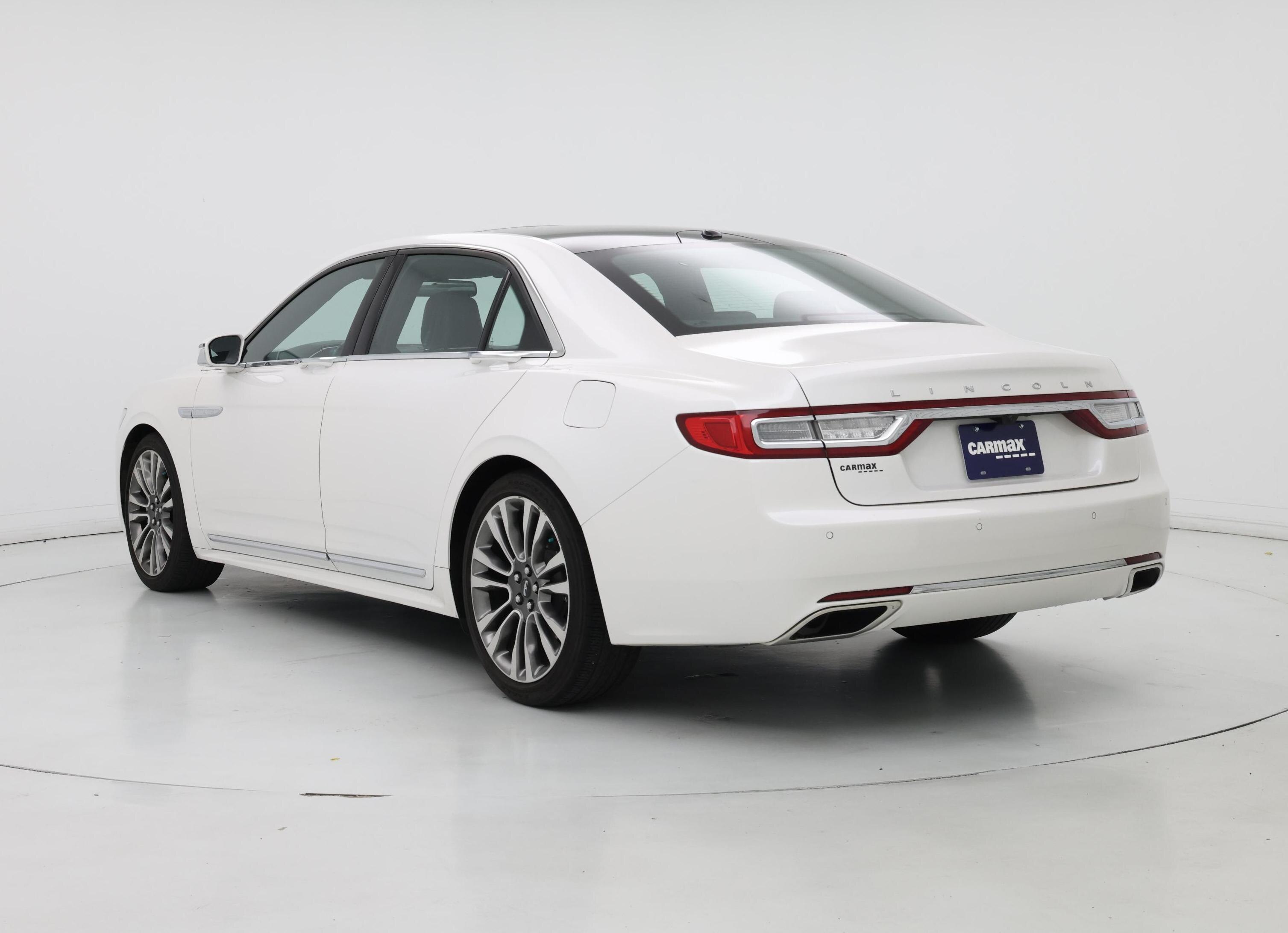 Thumbnail: 2017 Lincoln Continental - 2