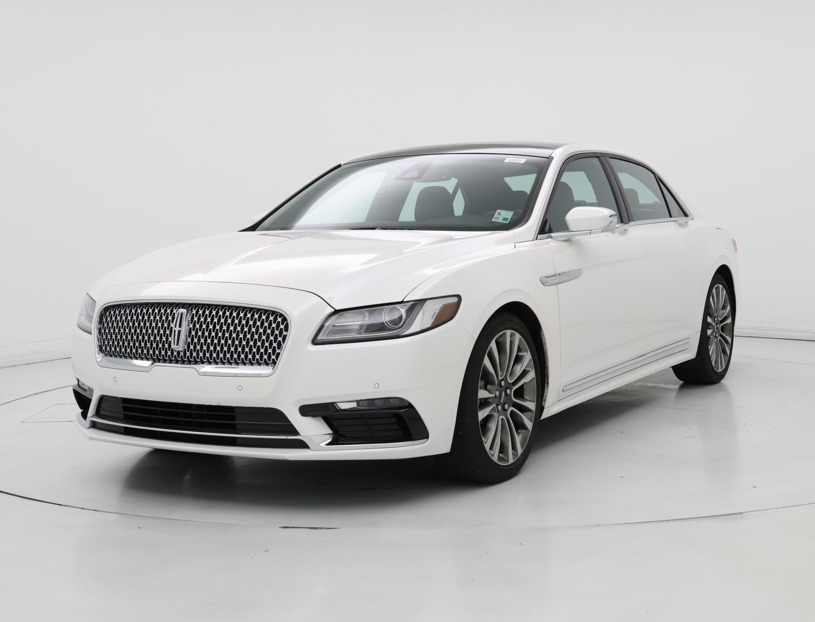 Thumbnail: 2017 Lincoln Continental - 4