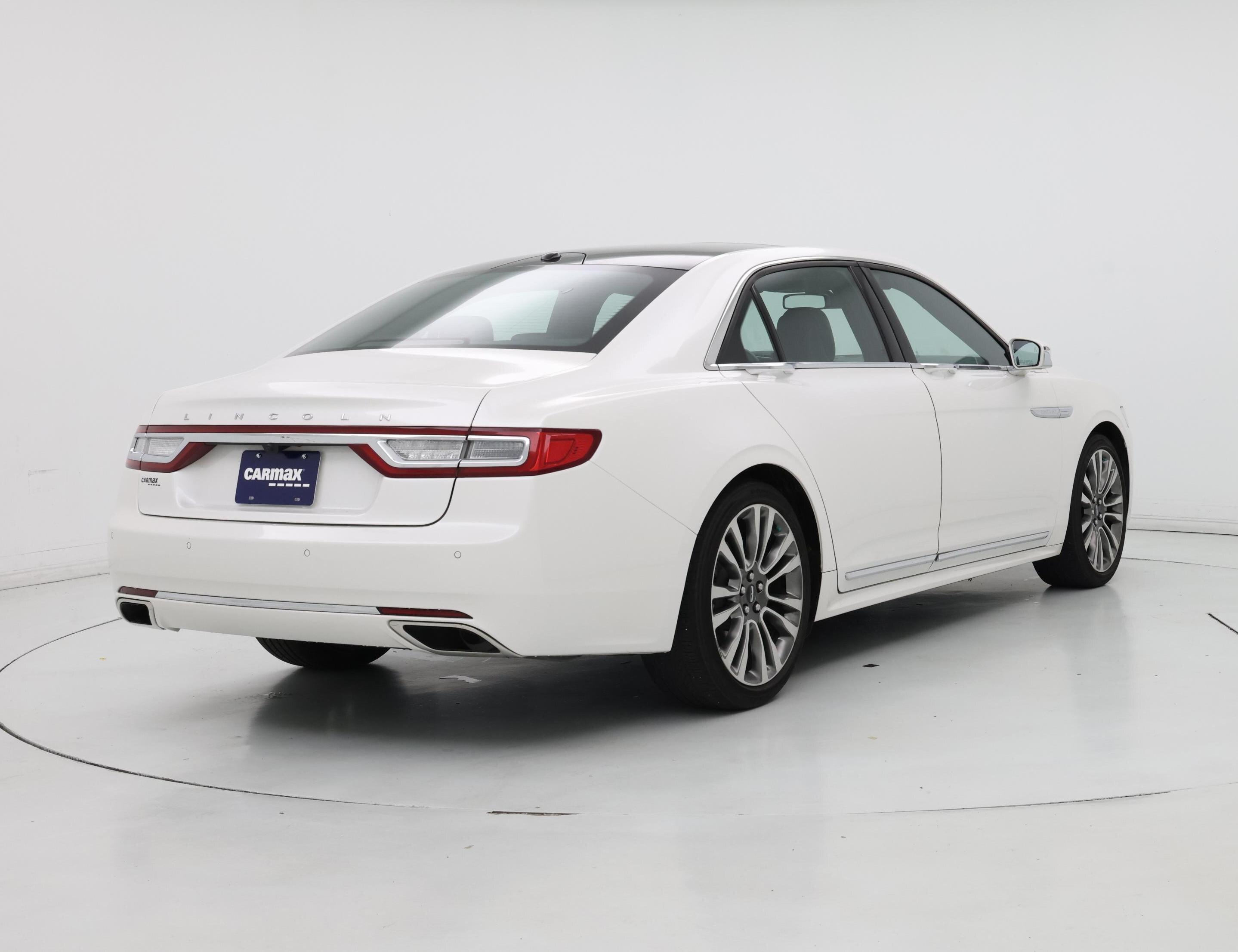Thumbnail: 2017 Lincoln Continental - 8