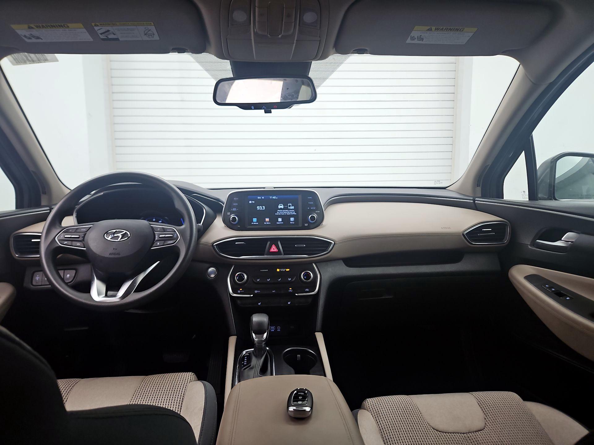 Thumbnail: 2020 Hyundai Santa Fe - 9