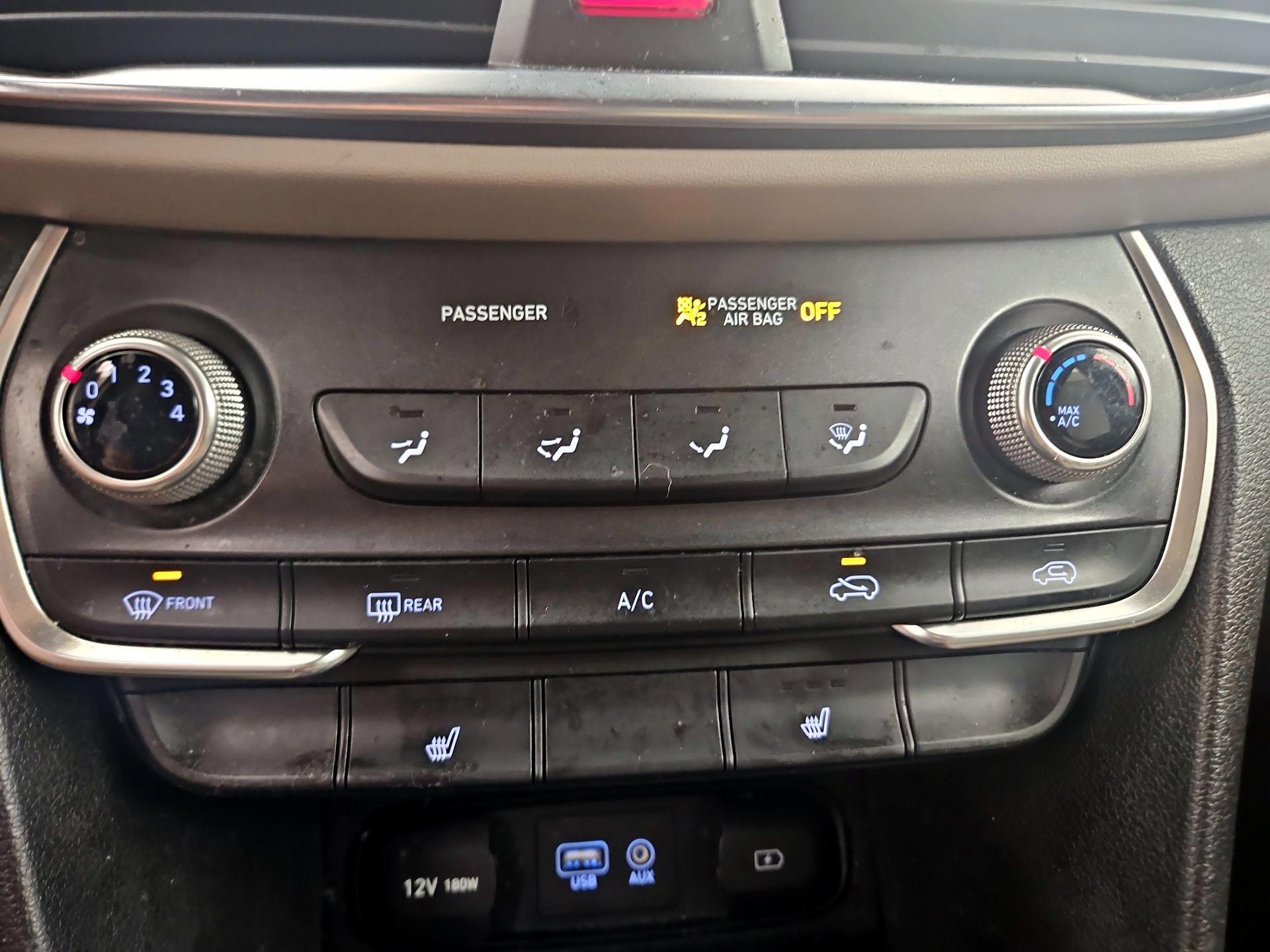 Thumbnail: 2020 Hyundai Santa Fe - 16