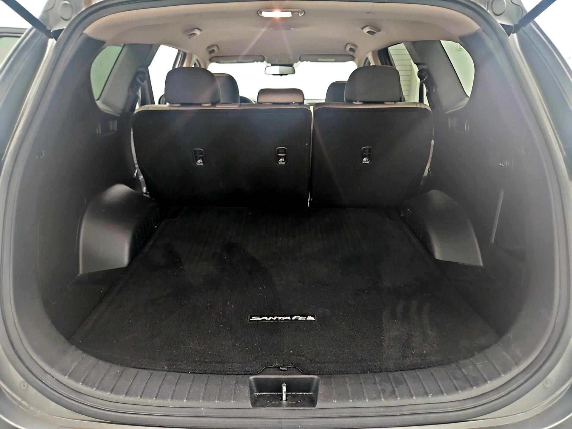 Thumbnail: 2020 Hyundai Santa Fe - 20