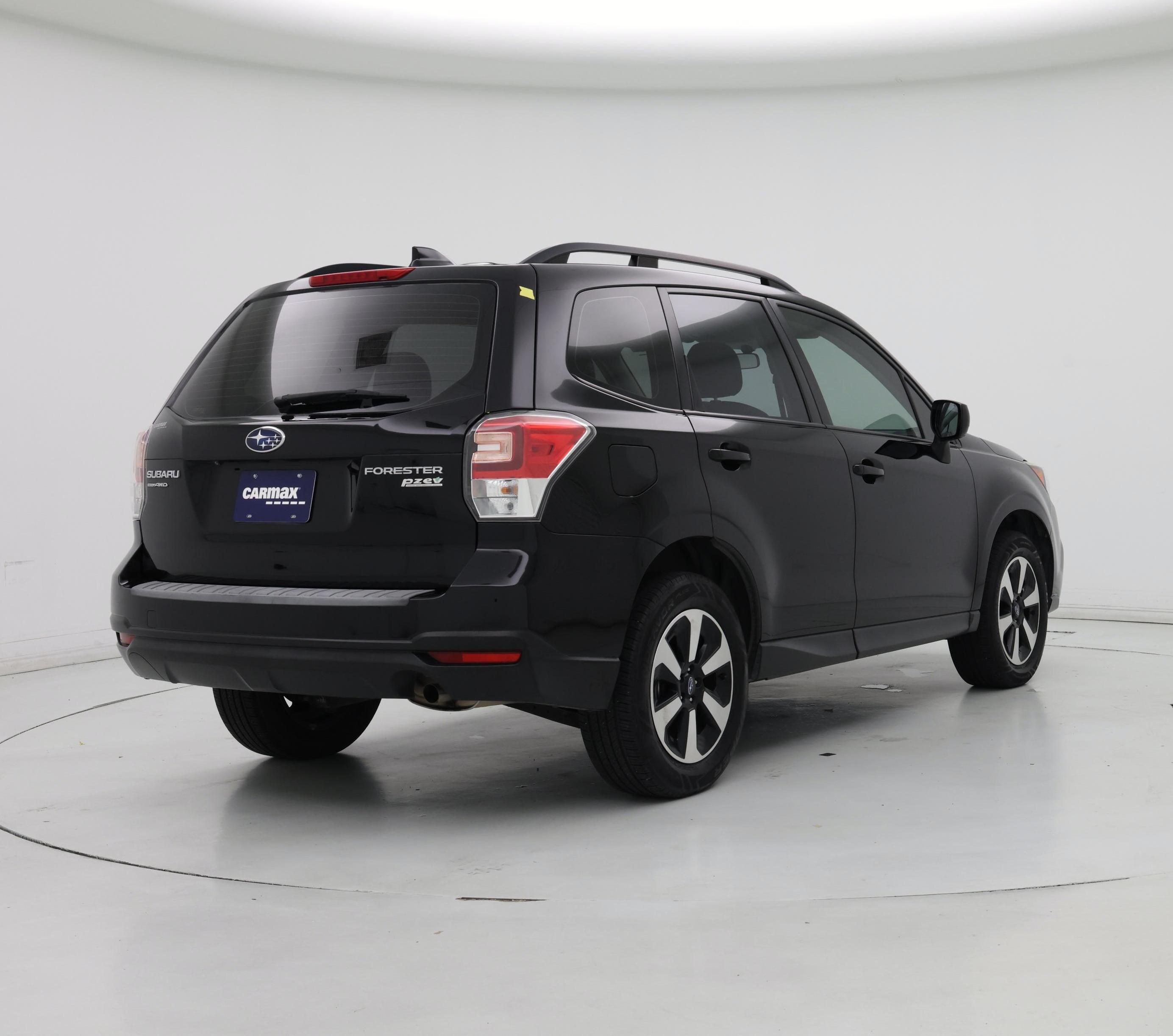 Thumbnail: 2017 Subaru Forester - 8