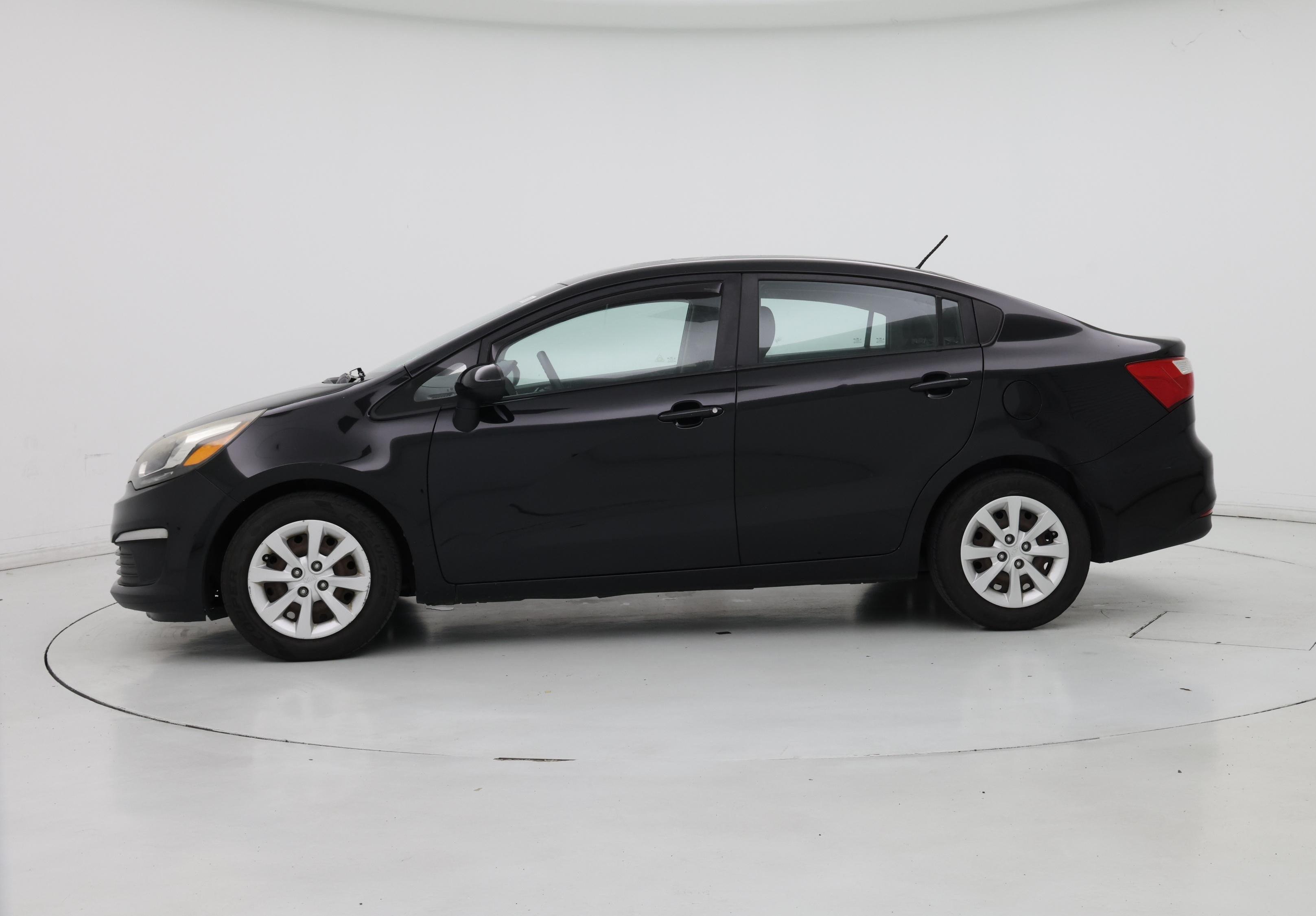 Thumbnail: 2017 Kia Rio - 3