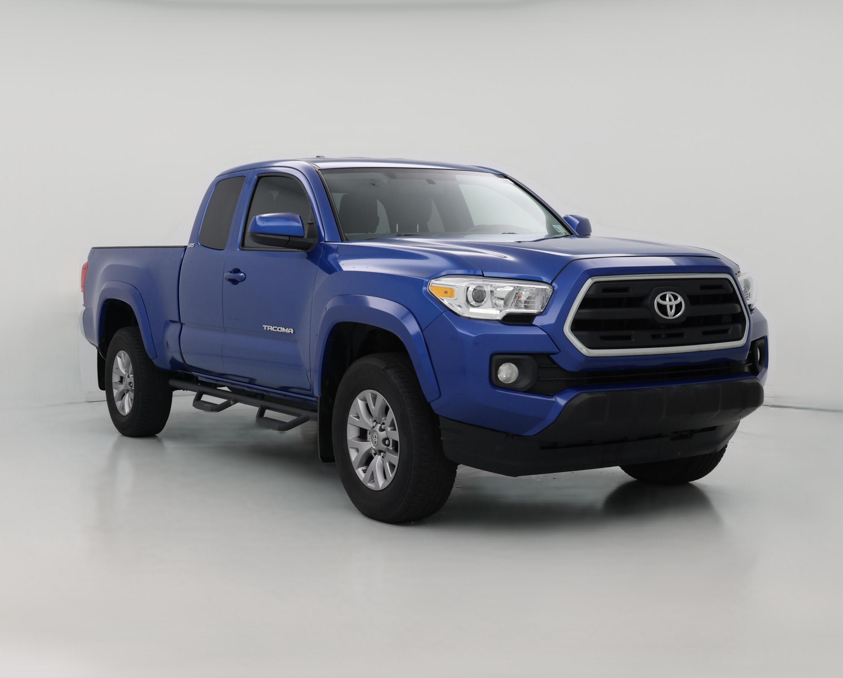Thumbnail: 2016 Toyota Tacoma - 1