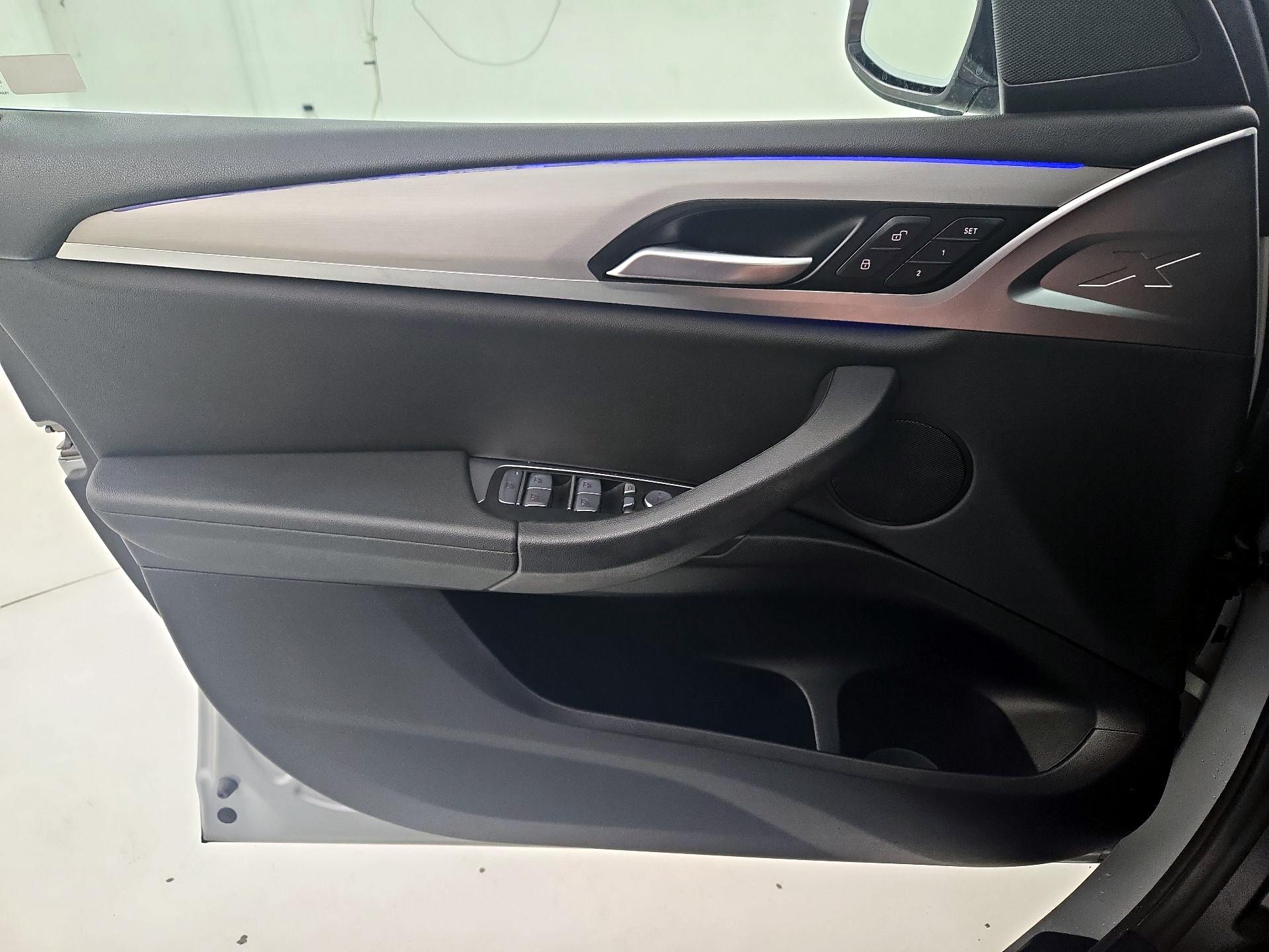 Thumbnail: 2021 BMW X3 - 12