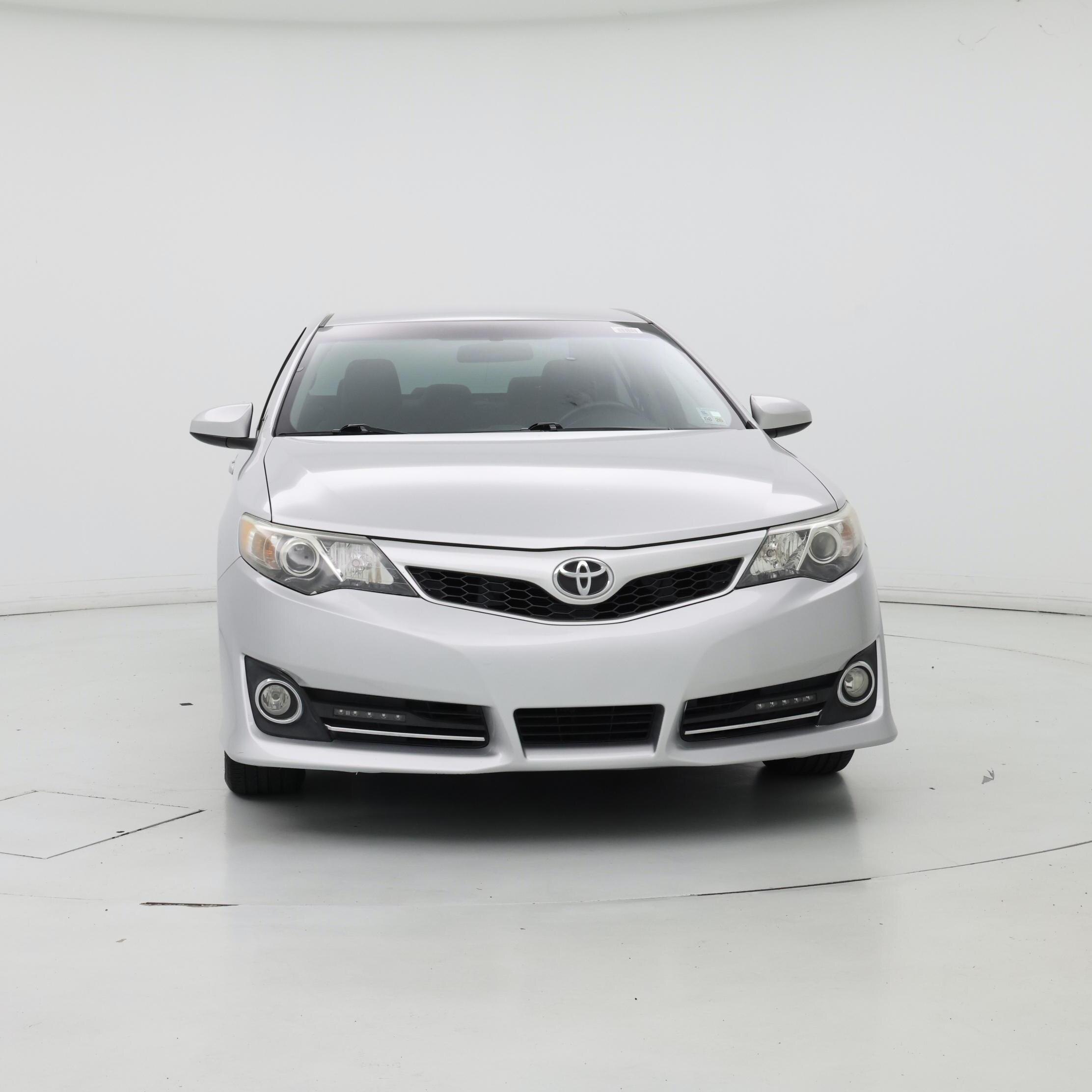 Thumbnail: 2014 Toyota Camry - 5