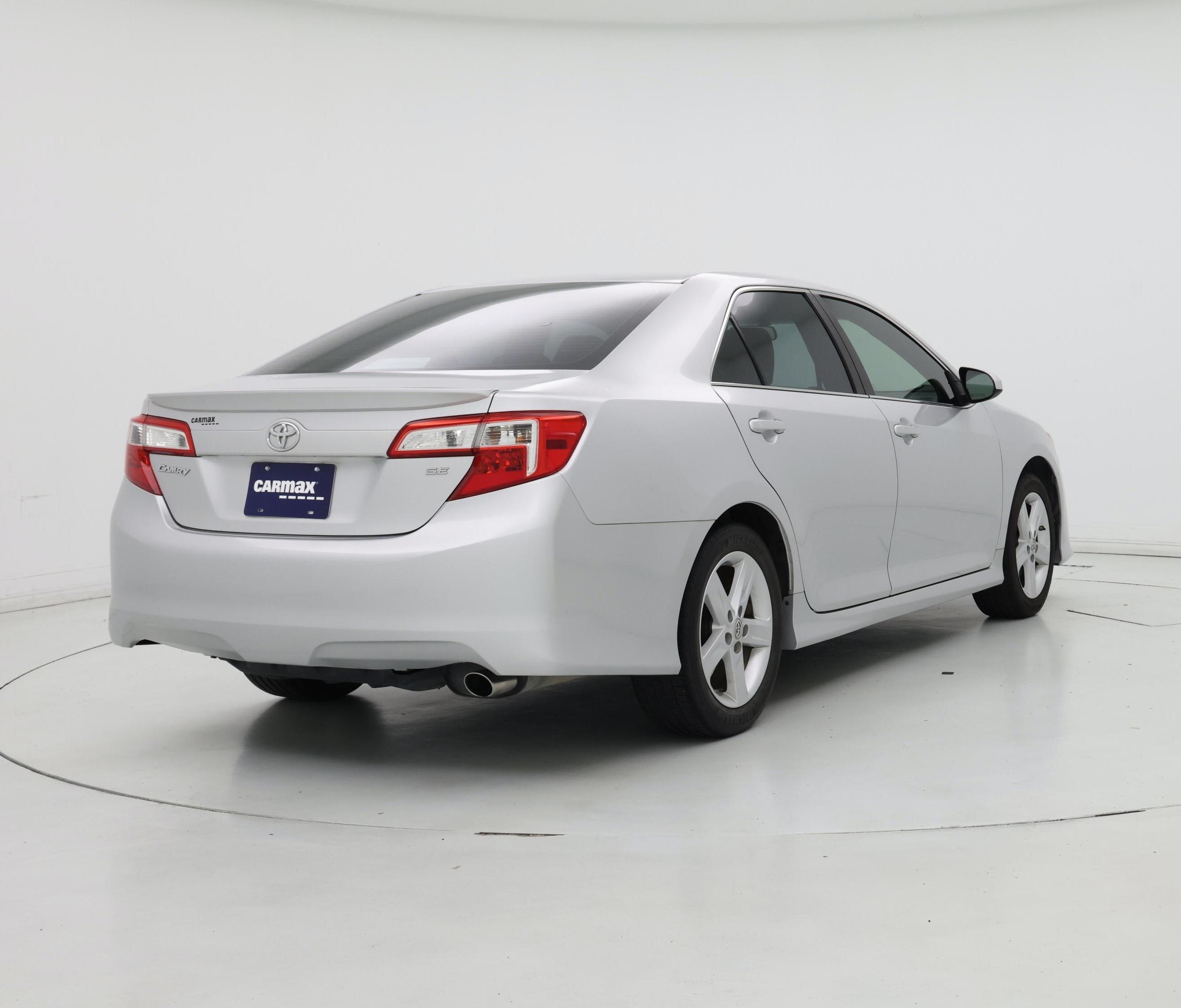 Thumbnail: 2014 Toyota Camry - 8